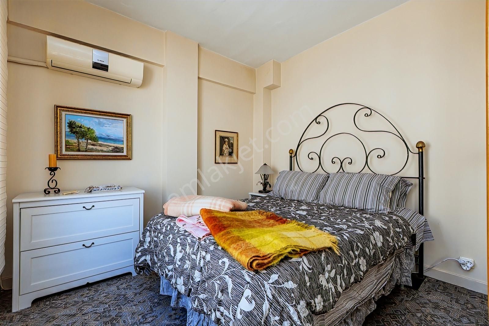 Çengelköy 'de Eşsiz Ve Kesintisiz Boğaz Manzaralı Satılık Daire - Görsel 9