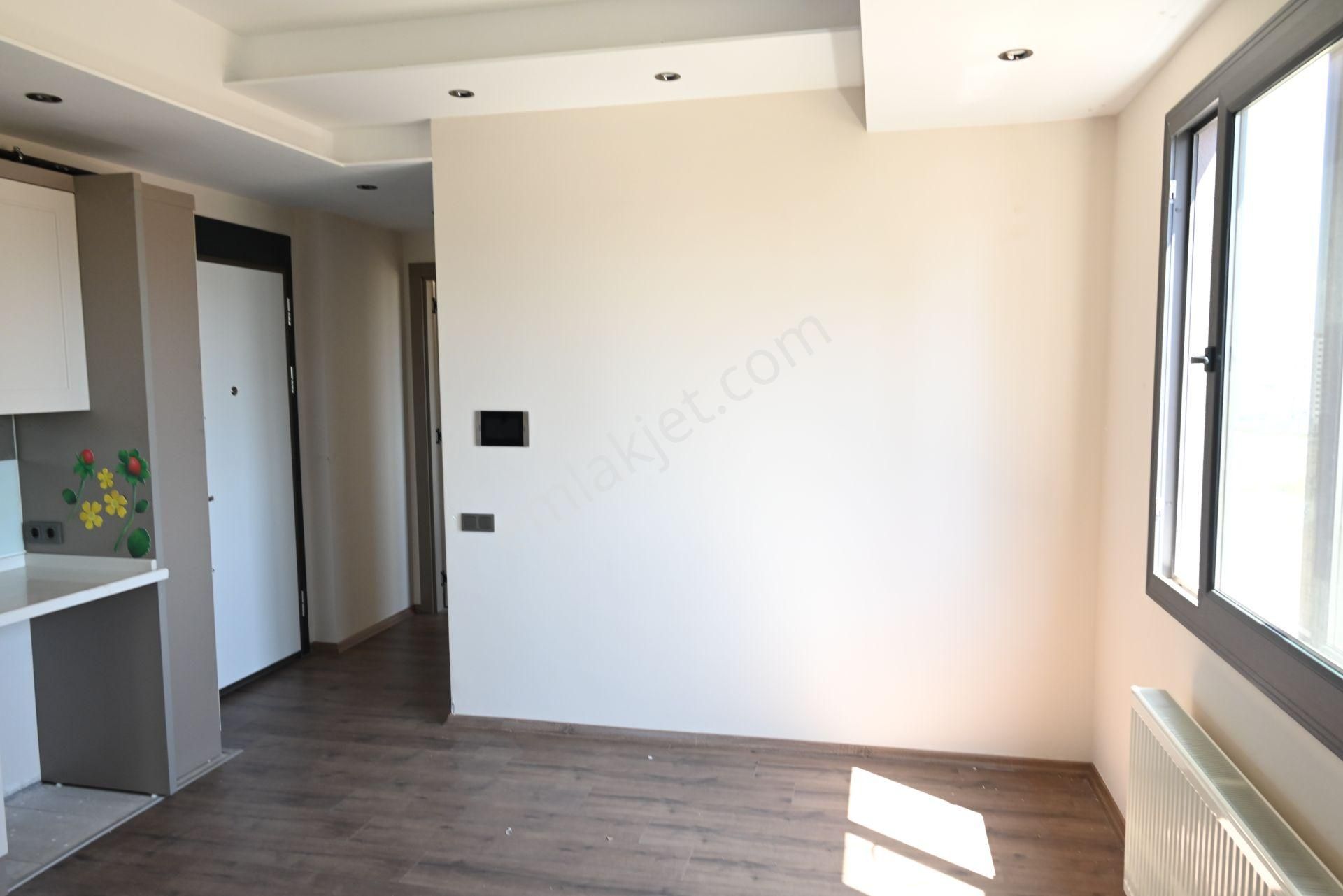 Üstünkent'ten Fuat Morel'de Kiralık 2+1 Modern Daire - Görsel 6
