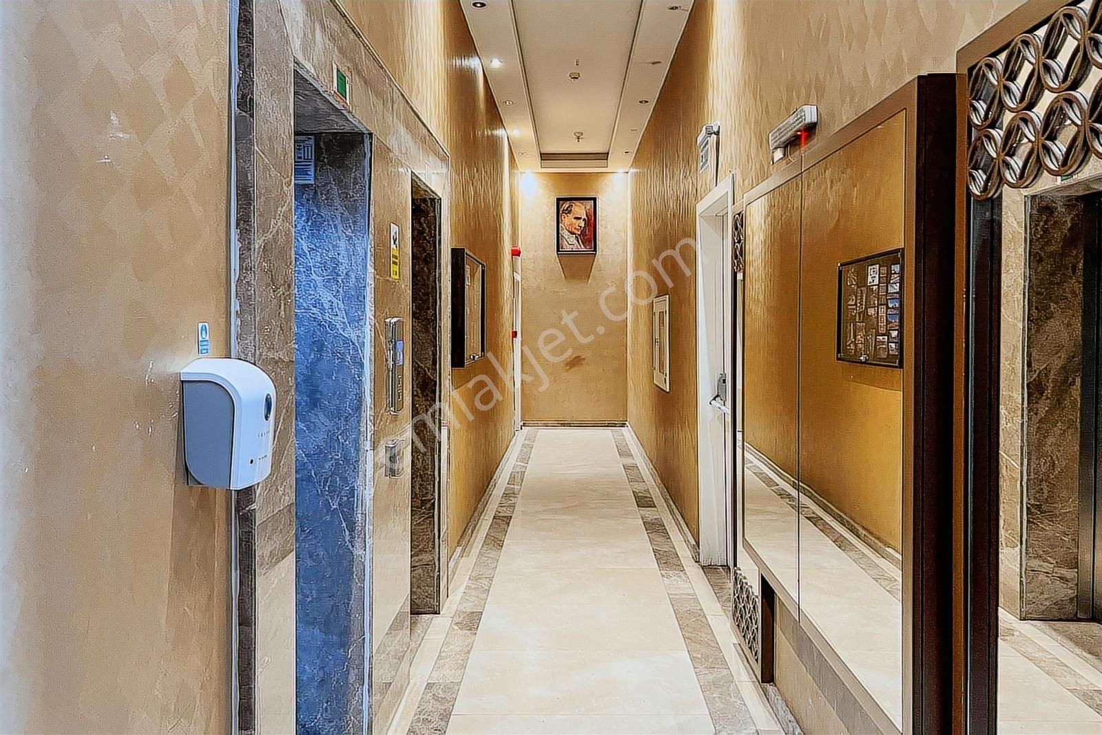 Kartal Vadi Kule'de, Satılık Muhteşem Deniz Manzaralı, Geniş 3+1 - Görsel 33