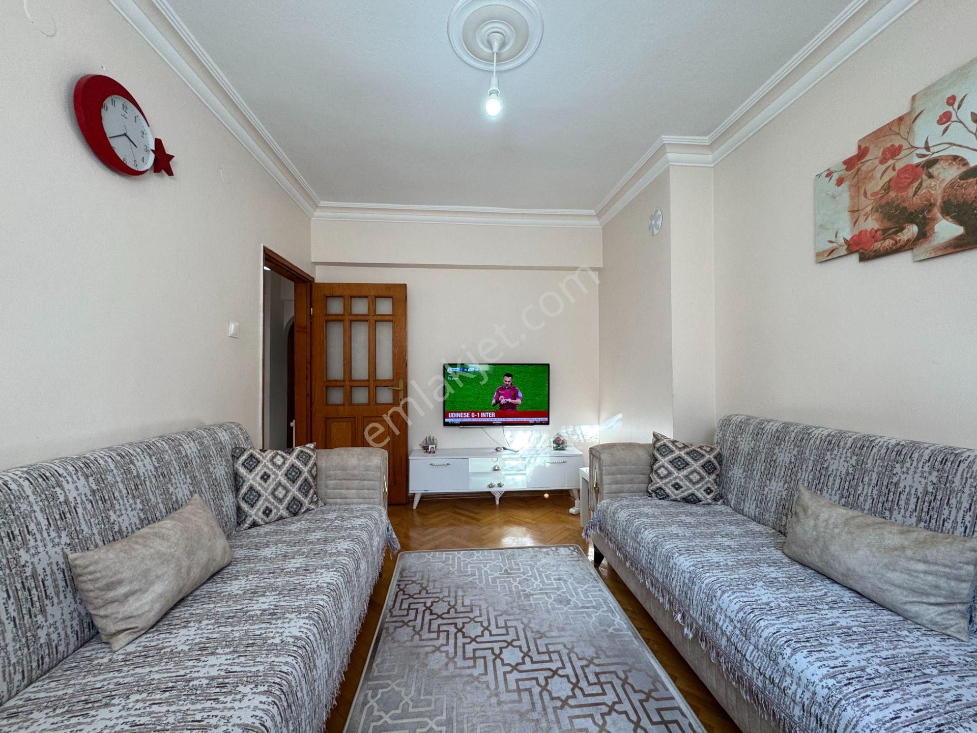 Nam-ak Emlak'tan Kapalı Teraslı Çift Banyolu Güney C. 4+1 Dubleks - Görsel 18