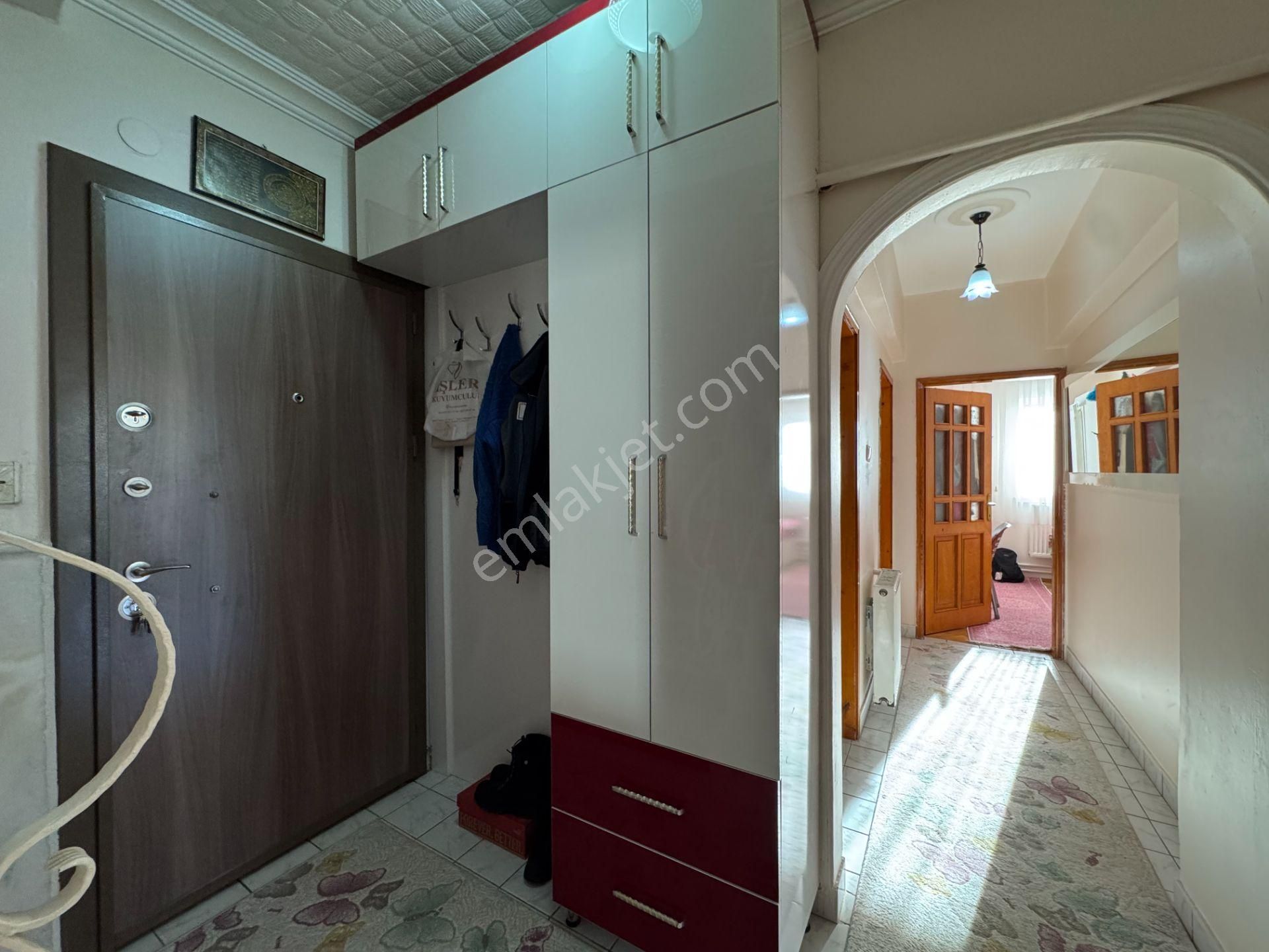 Nam-ak Emlak'tan Kapalı Teraslı Çift Banyolu Güney C. 4+1 Dubleks - Görsel 24