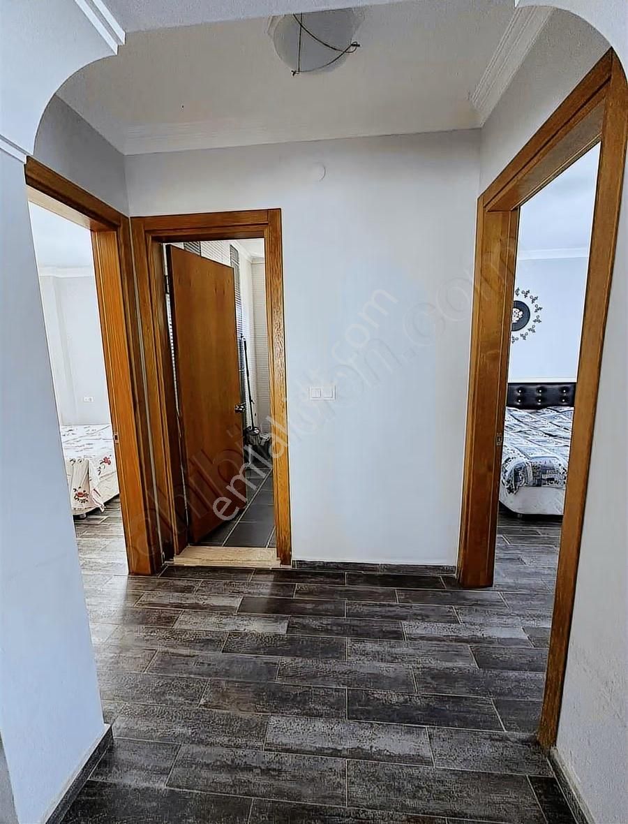 Bahçelieveler'de Denize 50 Adım Çarşıya 400mt Üst Dubleks - Görsel 14