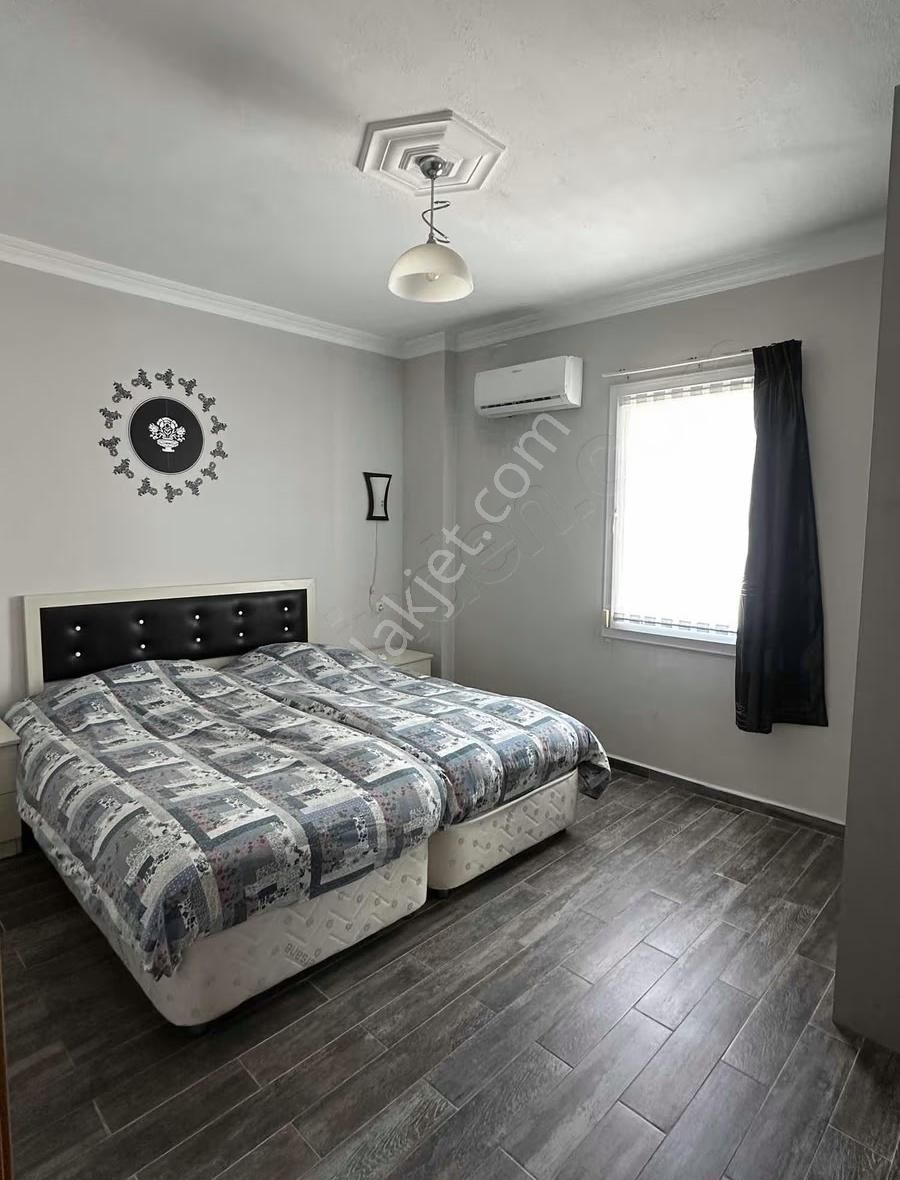 Bahçelieveler'de Denize 50 Adım Çarşıya 400mt Üst Dubleks - Görsel 22