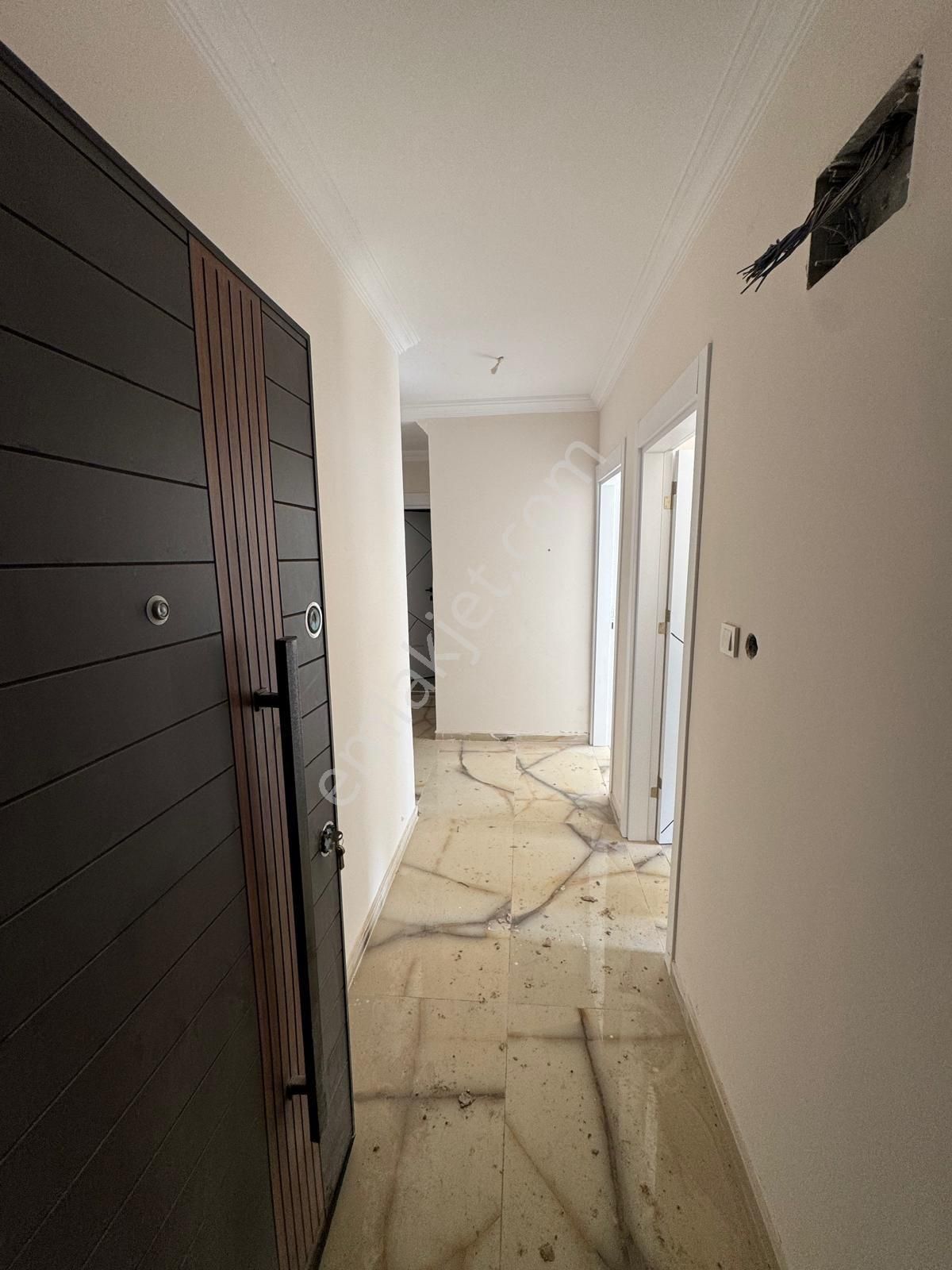 İnegöl Akhisar Toki Lere Giden Ana Cadde Üzerinde - Görsel 15