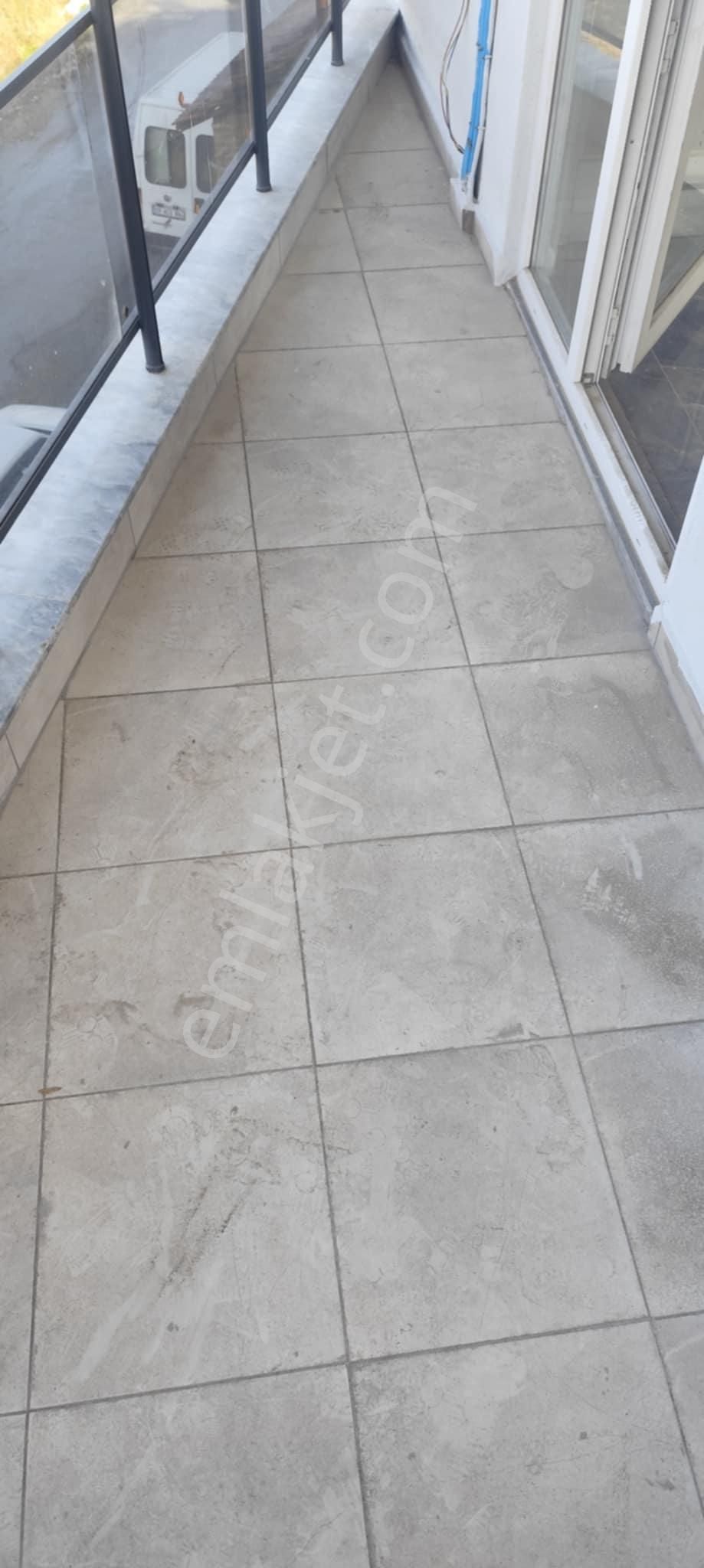 Devlet Hastahanesi Arkasında Tekden Ve Denipola Yakın 2+1/75 M2 Açık Mutfak Apart 2.800.000 Tl - Görsel 11