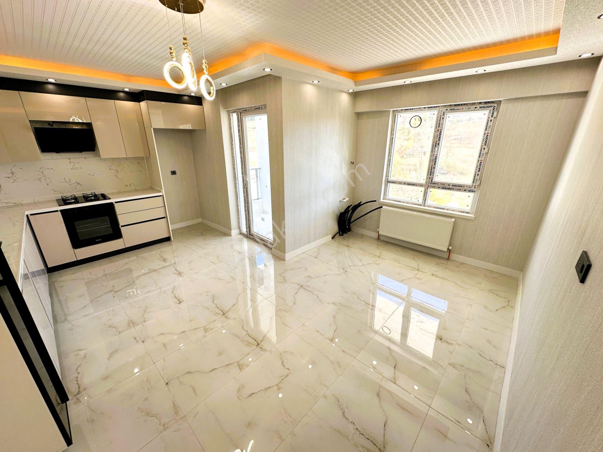 Dikkat_!!_fırsat_dairesidir_geniş_mutfaklı_park_manzaralı_2.5+1_ - Görsel 23