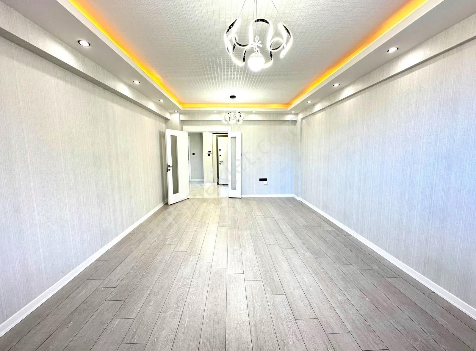 Dikkat_!!_fırsat_dairesidir_geniş_mutfaklı_park_manzaralı_2.5+1_ - Görsel 12