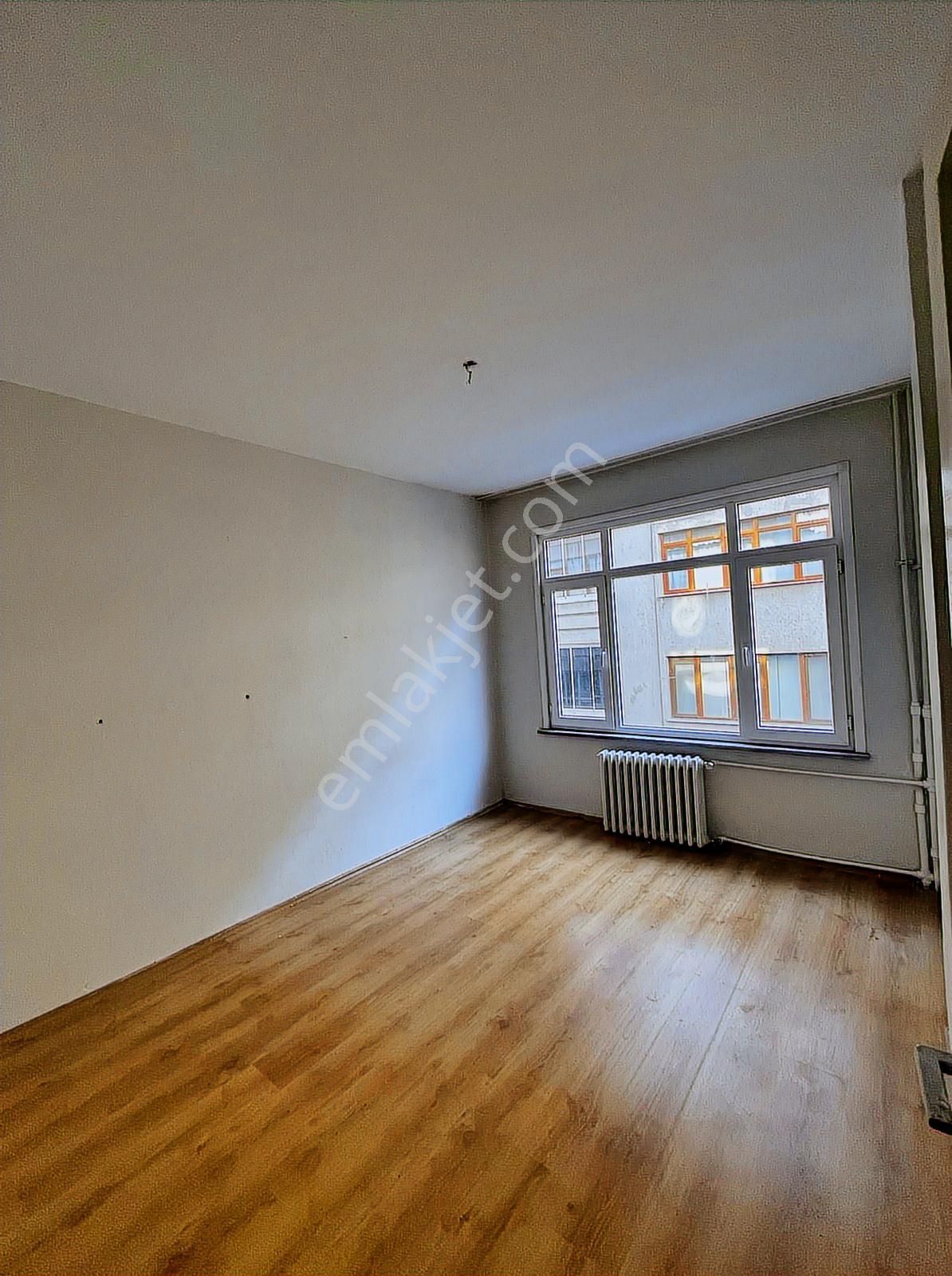 Bakırköy Sahile Yürüme Mesafesinde 2+1 Satılık Daire - Görsel 13