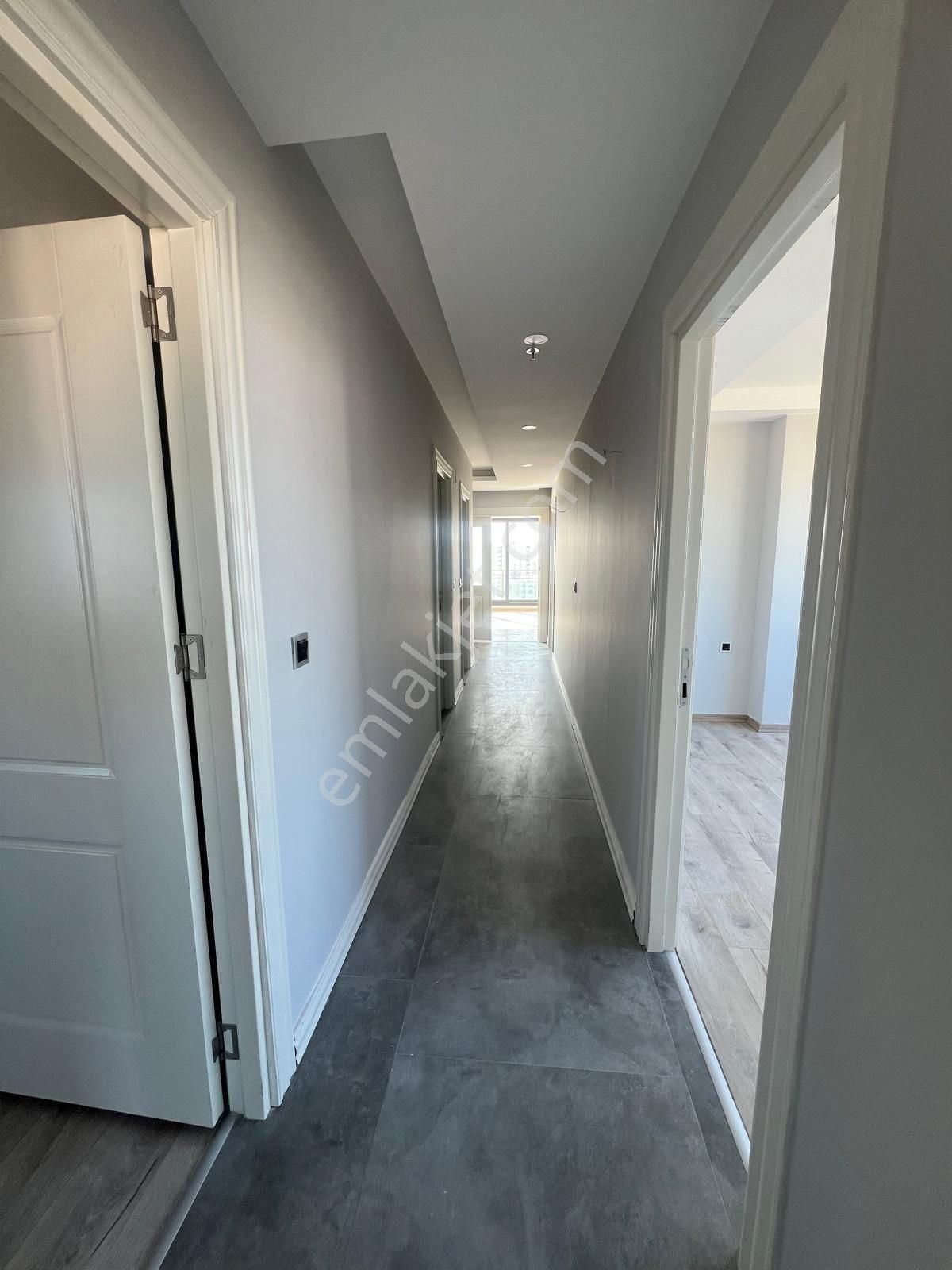 Gürselpaşa’da Ultra Lüks Sitede Hasarsız | 180 M² | 3 Cepheli 4+1 Kiralık - Görsel 7