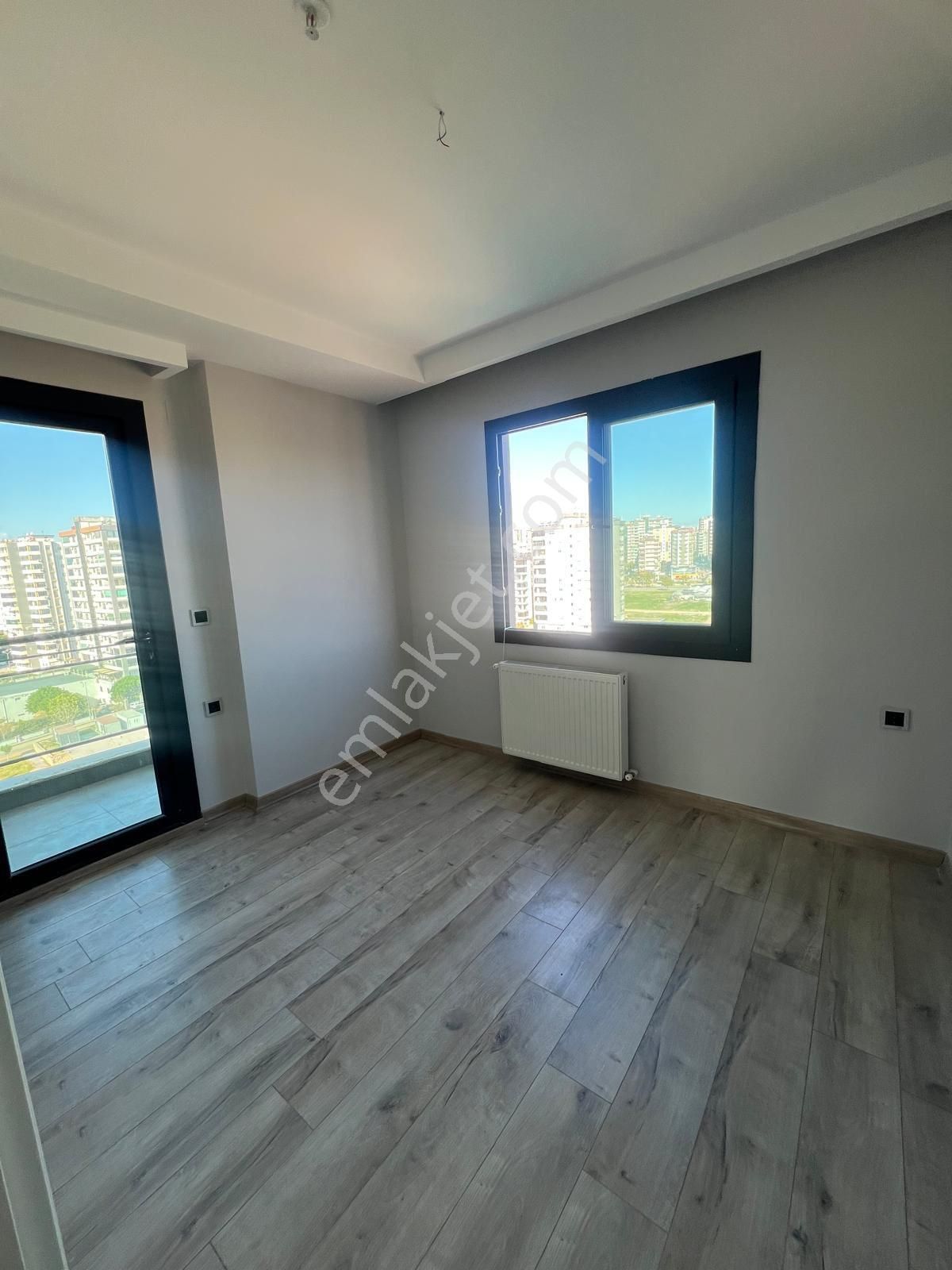 Gürselpaşa’da Ultra Lüks Sitede Hasarsız | 180 M² | 3 Cepheli 4+1 Kiralık - Görsel 6