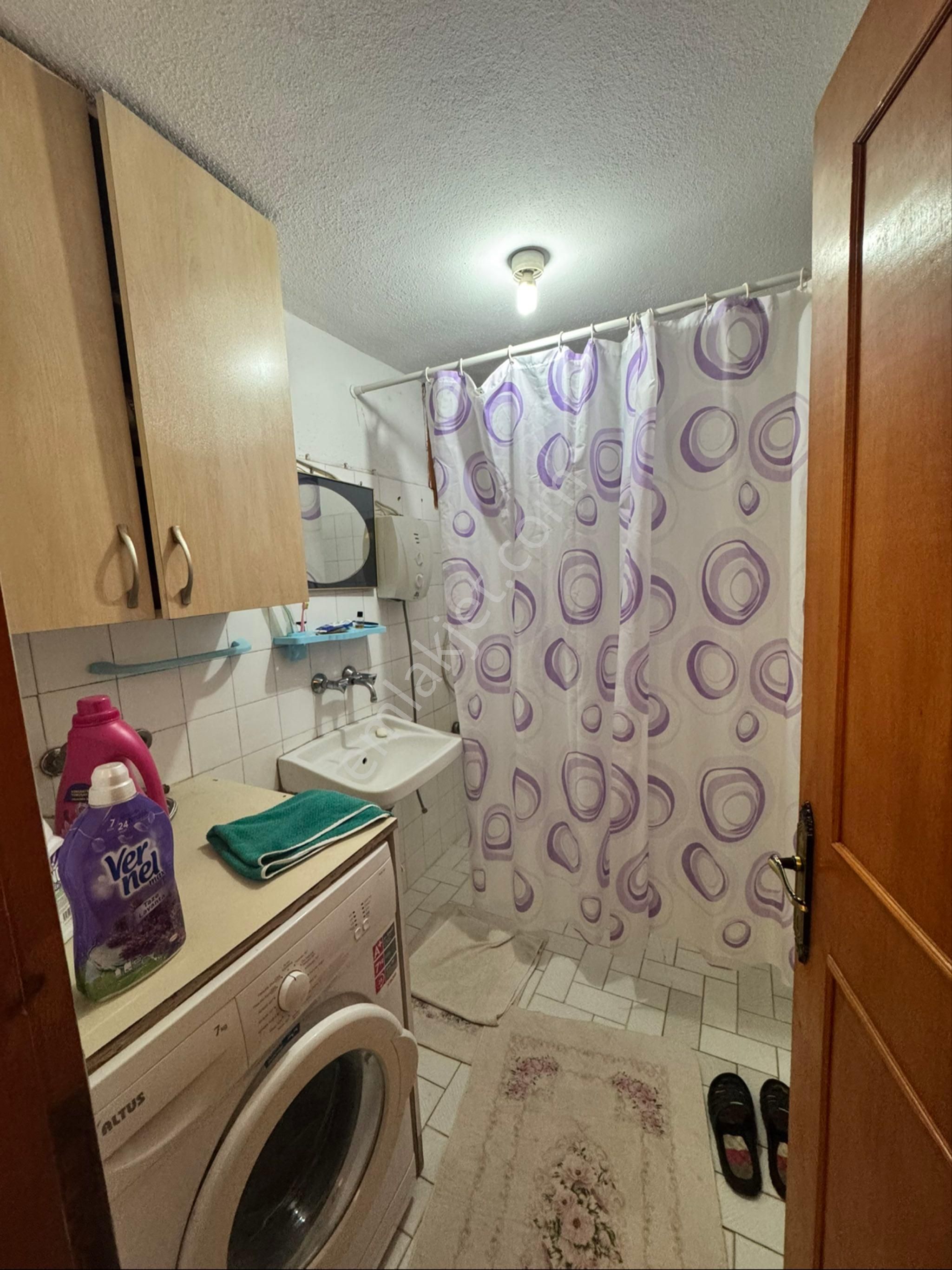 Cumhuriyet Mahalesinde 3+1 115 M2 Ara Kat Doğalgazlı Daire - Görsel 19