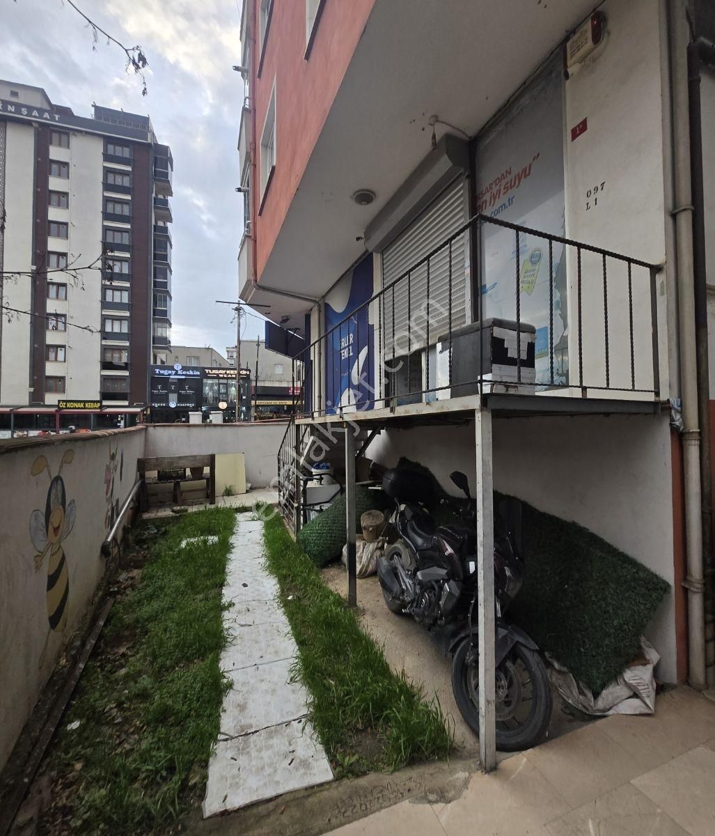 Pendik Esenler Mah. Metroya Yürüme Mesafesinde 130m2 Depolu Dükk - Görsel 5