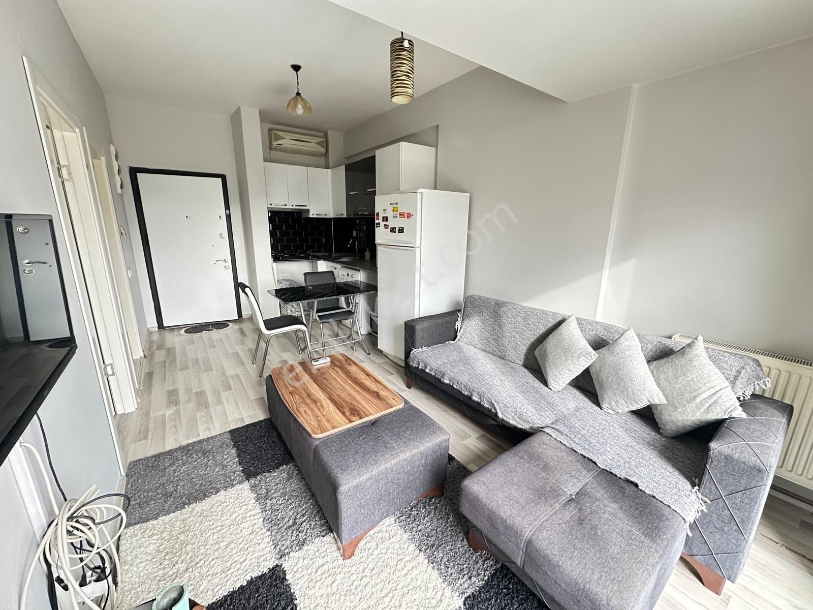 Seyrek Studıo City De Havuz Cephe 1+1 Eşyalı Kiralık Daire​​​​ - Görsel 6