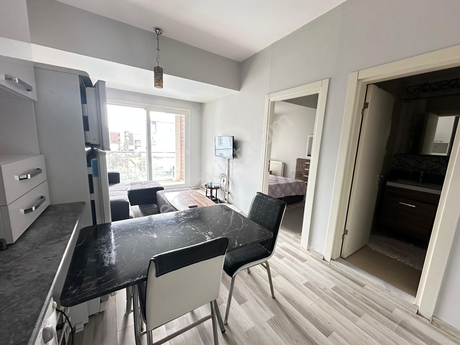 Seyrek Studıo City De Havuz Cephe 1+1 Eşyalı Kiralık Daire​​​​ - Görsel 5