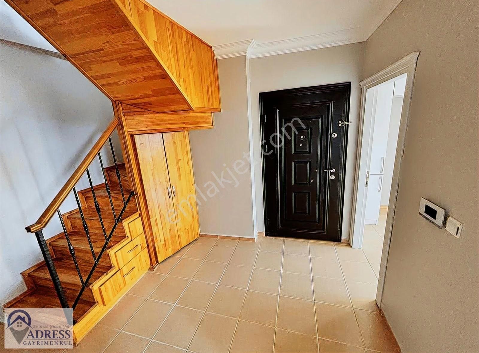 Tuzla Cami Mah. Sahile Yürüme Mesafesinde 3+2 Dubleks Daire - Görsel 7