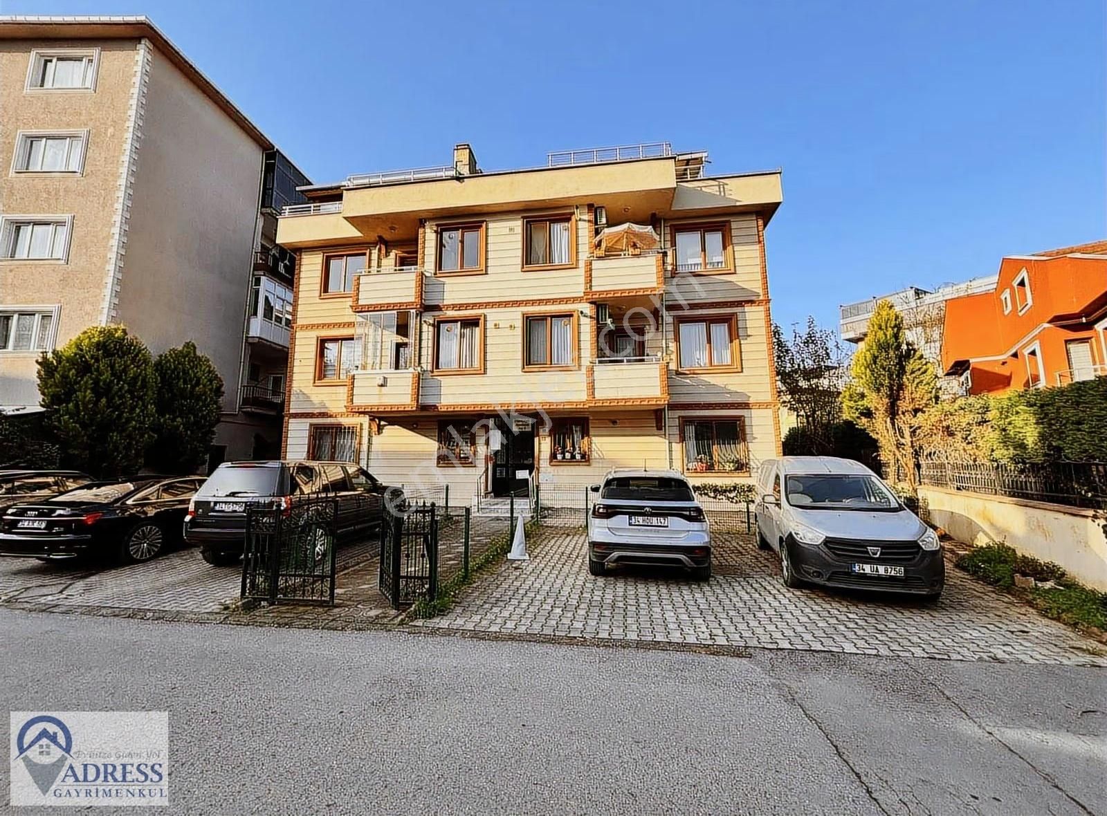 Tuzla Cami Mah. Sahile Yürüme Mesafesinde 3+2 Dubleks Daire