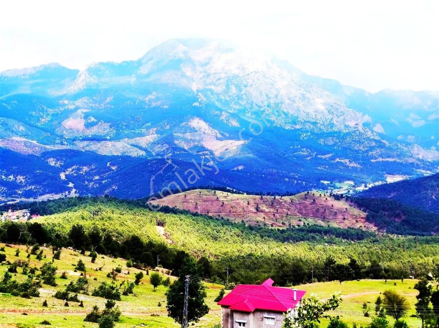 Kar Emlaktan Yenikonacık Bozkırlı Mevkiinde 430 M2 Satılık Arsa