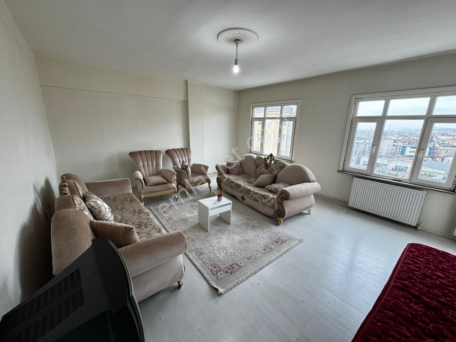 Ekşioğlu Gyd'den Abdi İpekçi'de 3+1 Eşyalı Veya Eşyasız Kiralık!