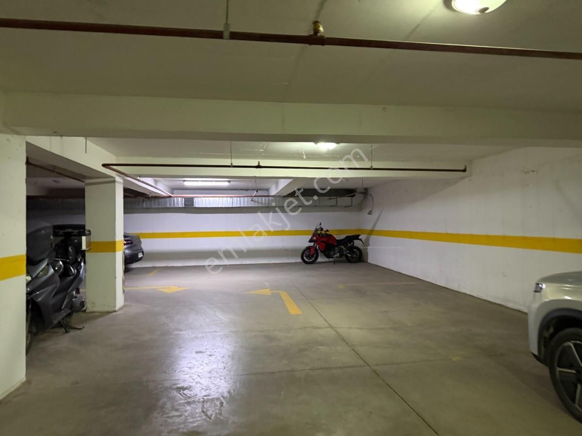 Turyap Göztepe Den Ala Konutları Nda 2+1 Kiralık Daire - Görsel 23