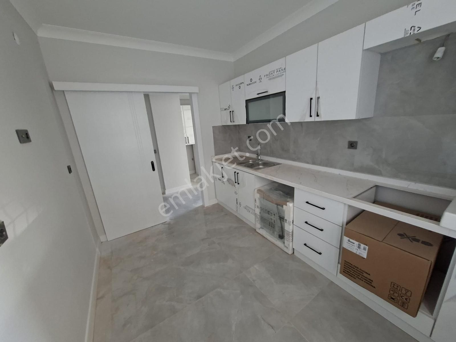 Hem Yatırımlık Hem Oturumluk ! Merkezi Konumda Lüks 2+1 Daire - Görsel 14