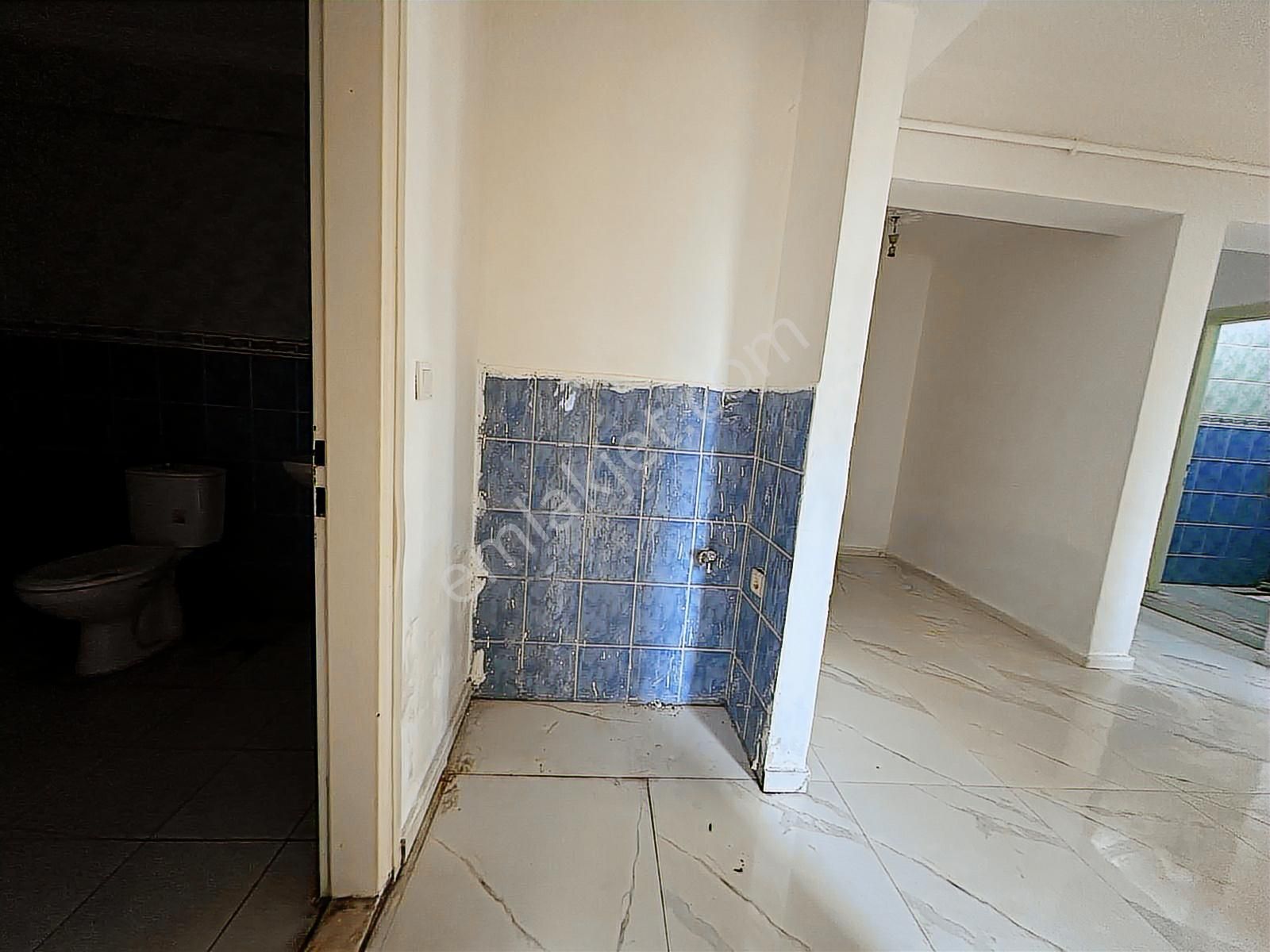 Altınova Kıbrıs Caddesi Satılık 3+1 Daire - Görsel 17