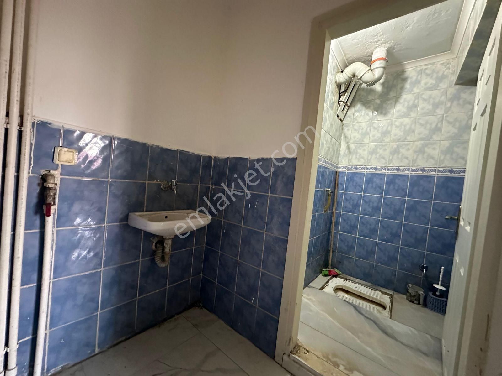 Altınova Kıbrıs Caddesi Satılık 3+1 Daire - Görsel 19