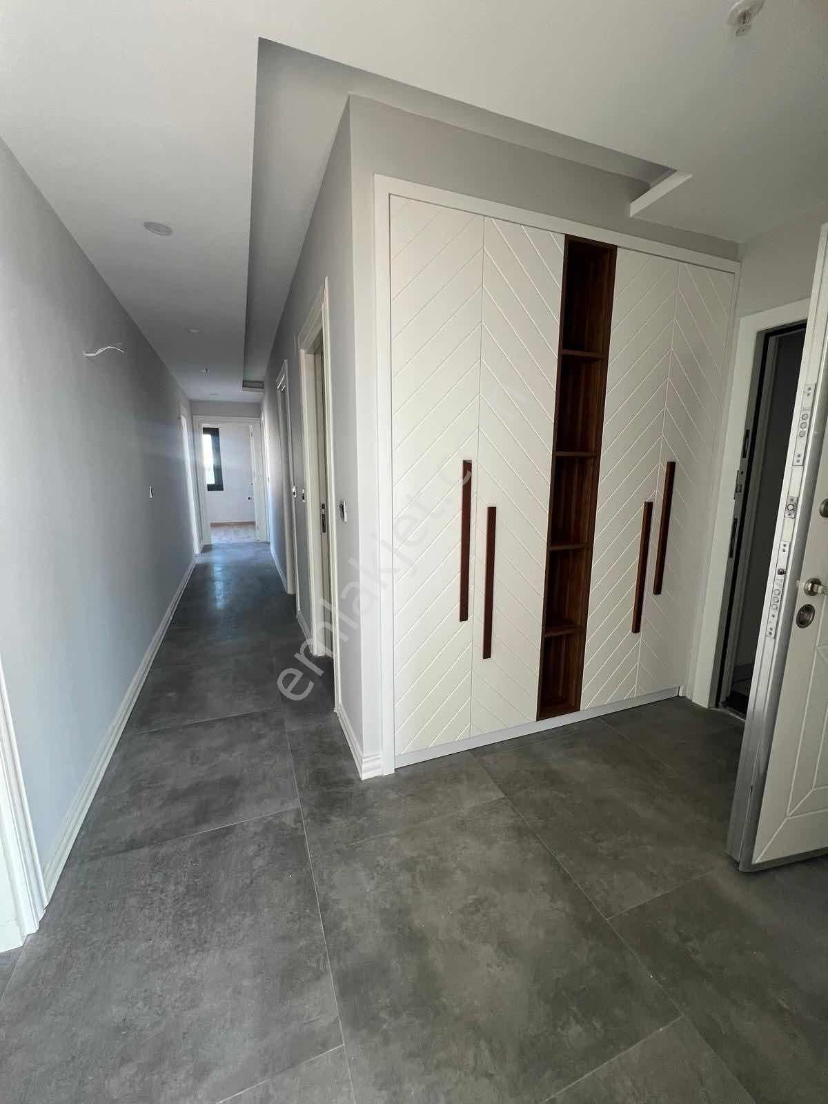 Gürselpaşada Lüks Sitede | 180 M² | 3 Cepheli 4+1 Kiralık - Görsel 20