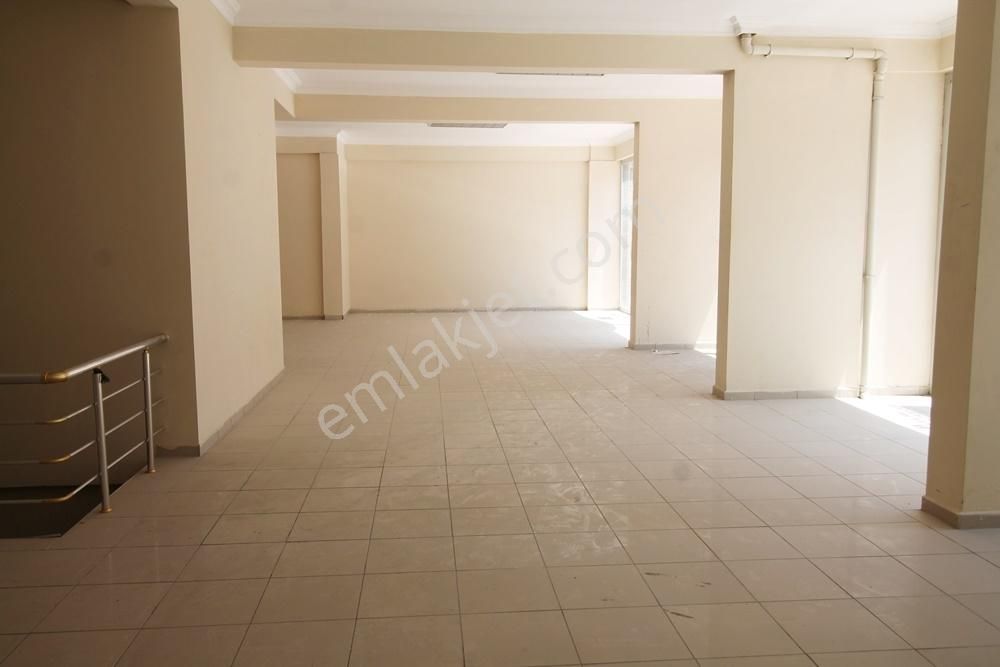 Çorlu Muhittinde Giriş Kat 300 M² Geniş Cepheli Kiracılı Dükkan - Görsel 6