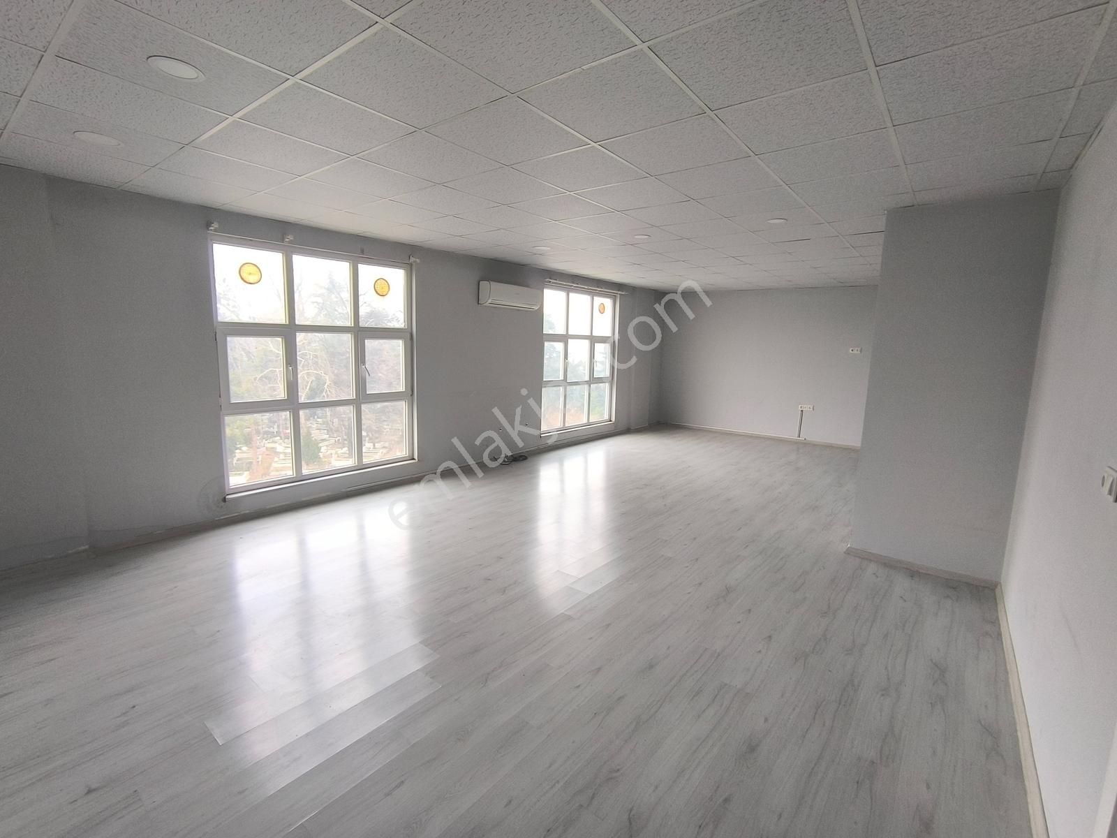 Kariyer'den Ertuğrulgazi Cad Atimer 2 İşmerk 45m2 Kiralık Ofis - Görsel 17