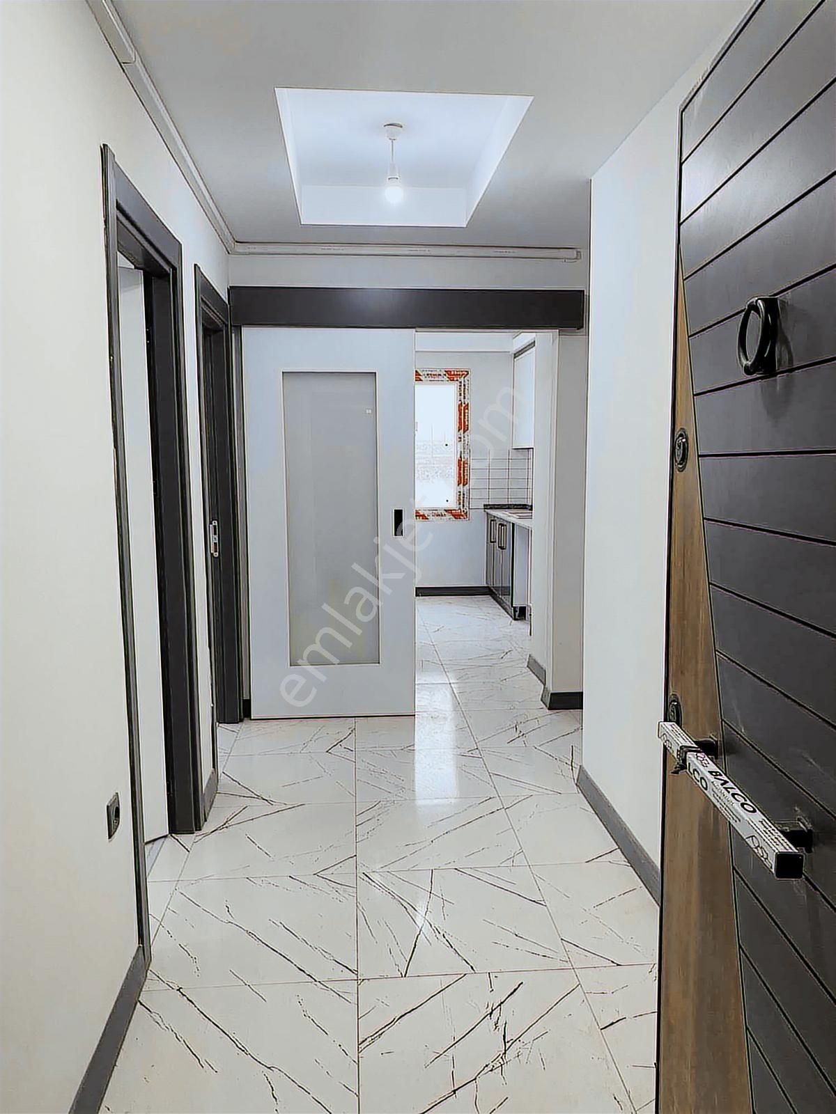 İldem Yeşilyurt Konutlarında 3+1 Oturulur Daire - Görsel 4