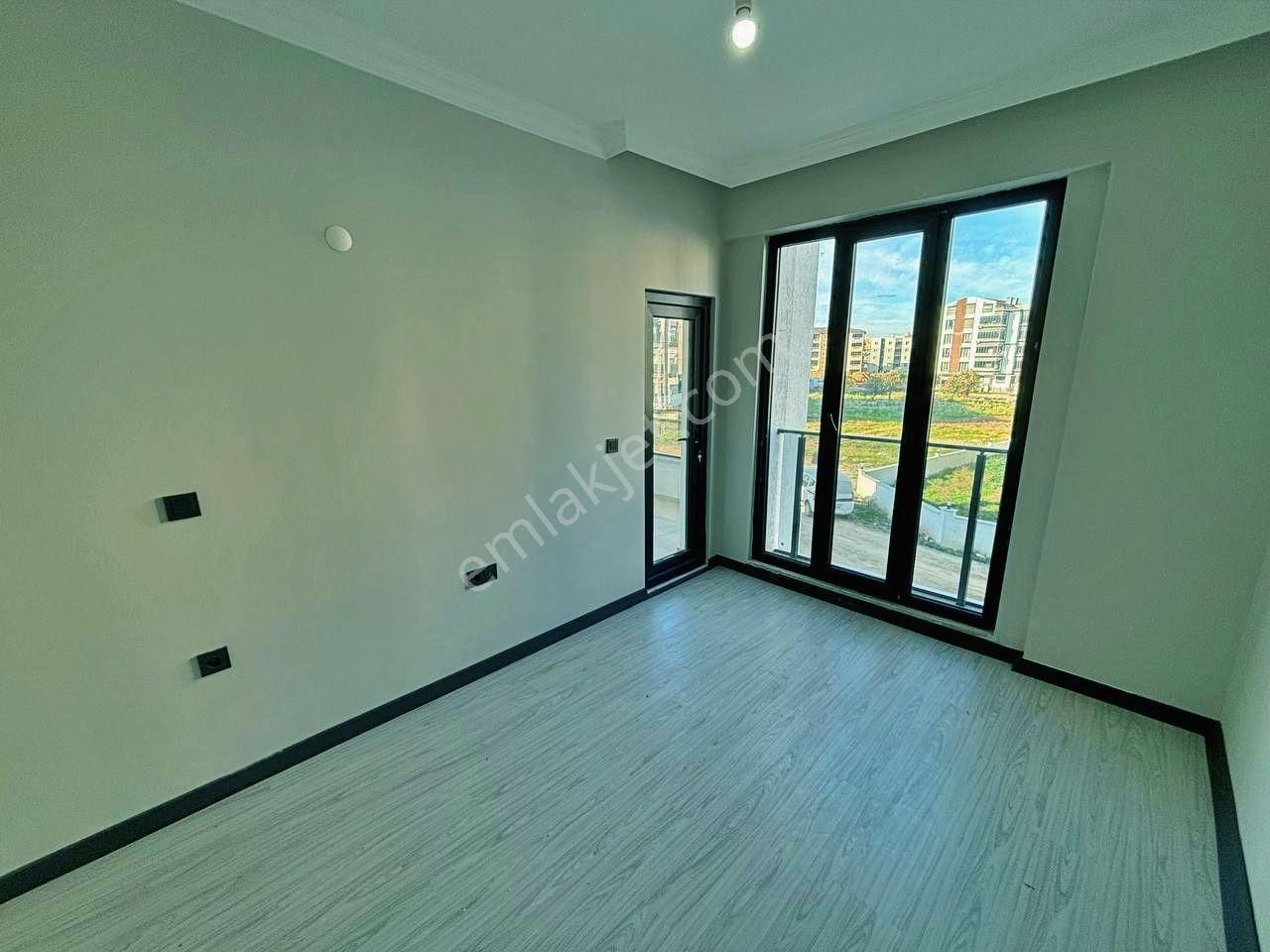 Uytundan Burhaniye Badem Alanında Doğalgazlı Arakat 2+1 Daire - Görsel 15