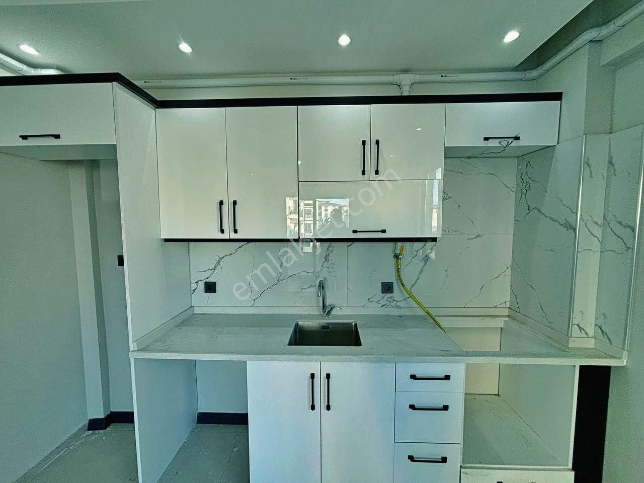 Uytundan Burhaniye Badem Alanında Doğalgazlı Arakat 2+1 Daire - Görsel 21