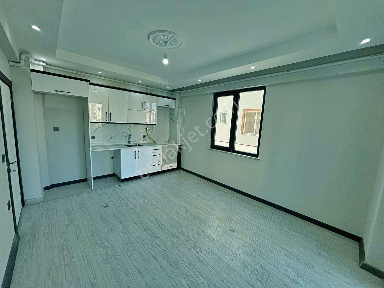 Uytundan Burhaniye Badem Alanında Doğalgazlı Arakat 2+1 Daire - Görsel 4