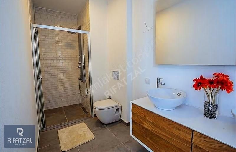 Ayvalık İlios Villaları'nda Deniz Manzaralı 4+2 Villa - Görsel 14