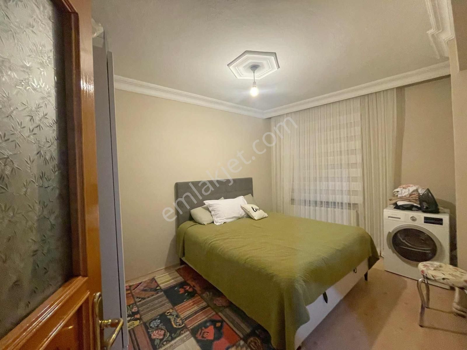 Metrobüse Yürüme Mesafesinde Çift Cepheli Satılık 2+1 Daire - Görsel 20