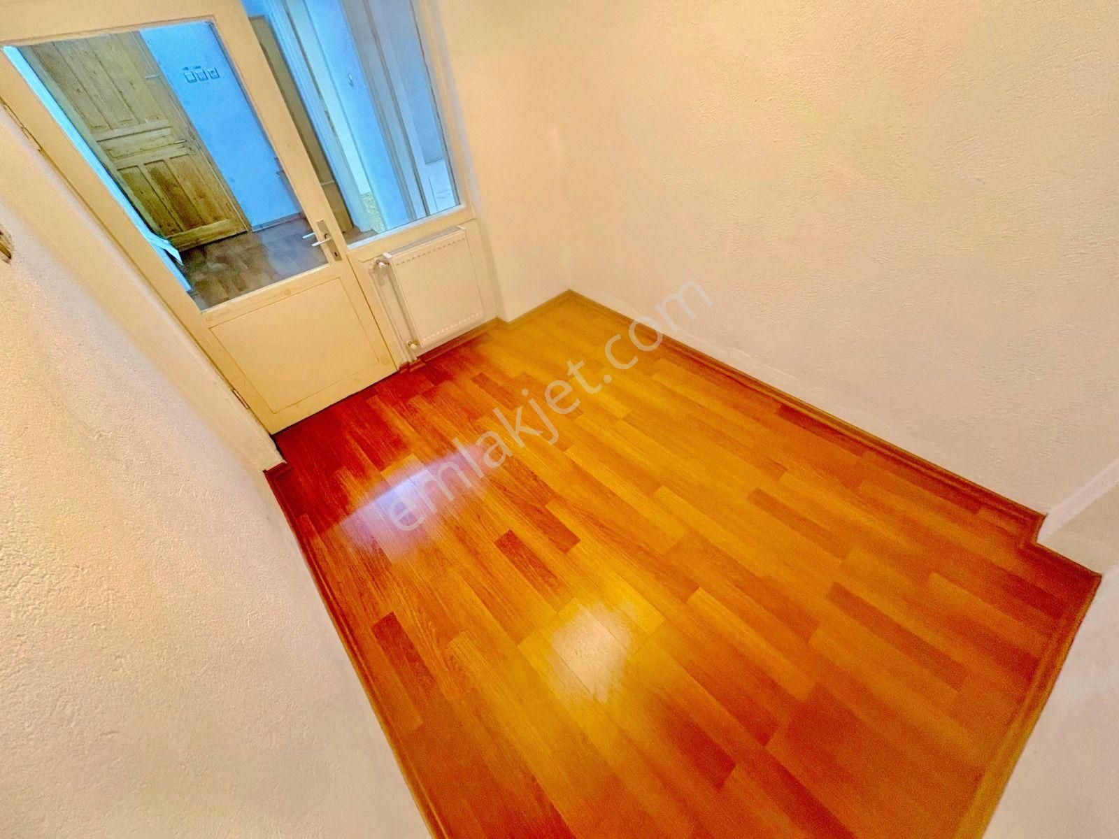 ▇tuzcumurat'ta Ayrı Mutfaklı Ön Cephe Bahçe Kullanımlı 3+1 Daire - Görsel 18