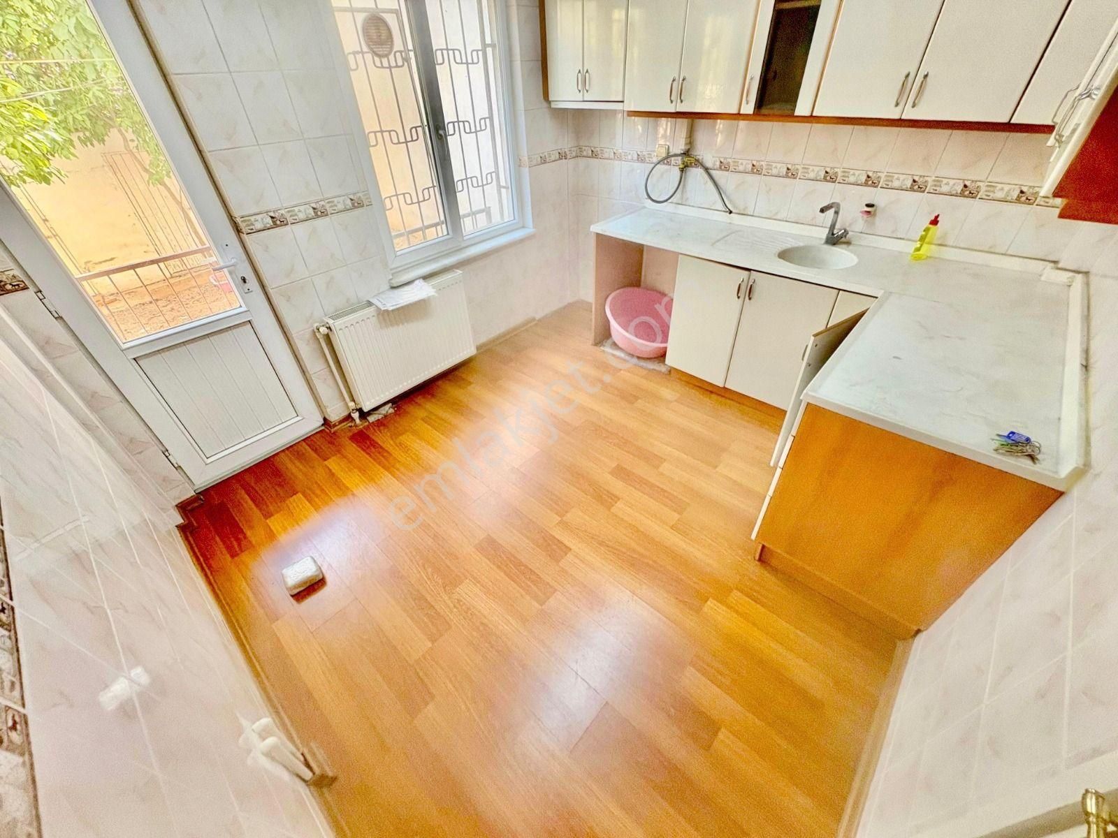 ▇tuzcumurat'ta Ayrı Mutfaklı Ön Cephe Bahçe Kullanımlı 3+1 Daire - Görsel 2