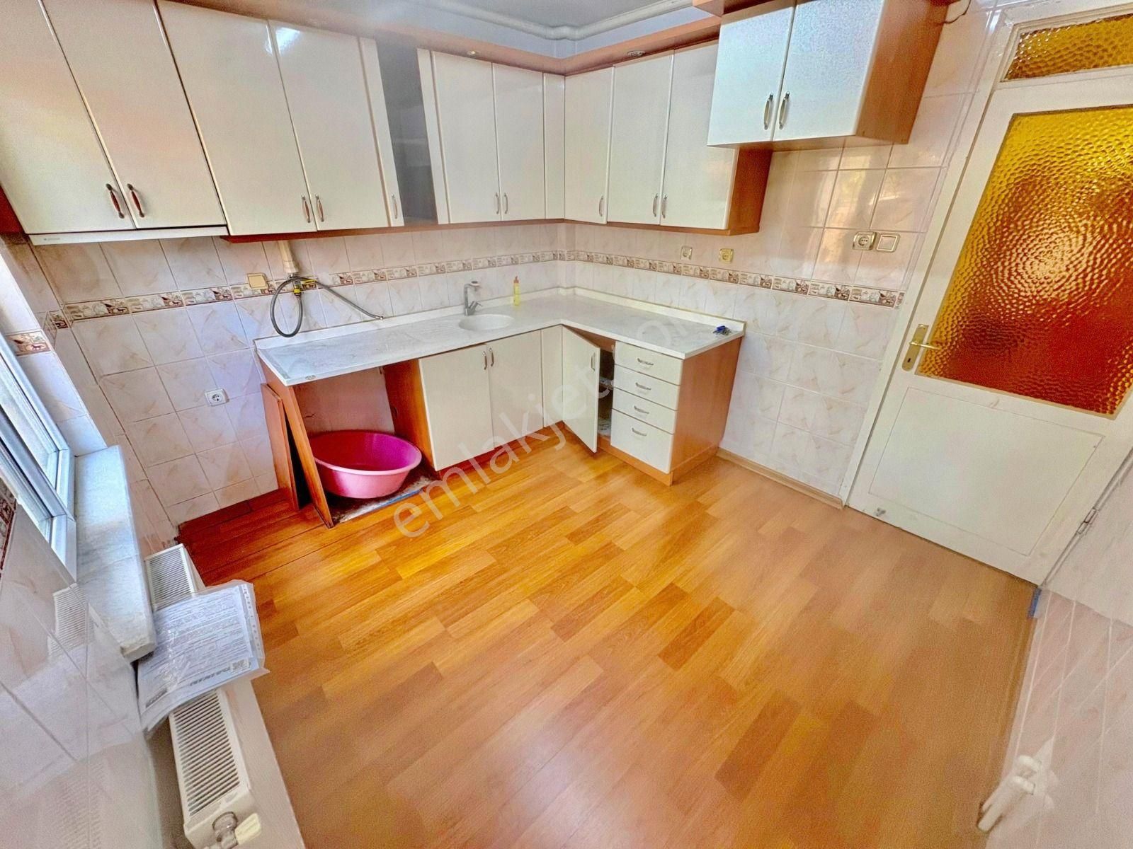 ▇tuzcumurat'ta Ayrı Mutfaklı Ön Cephe Bahçe Kullanımlı 3+1 Daire