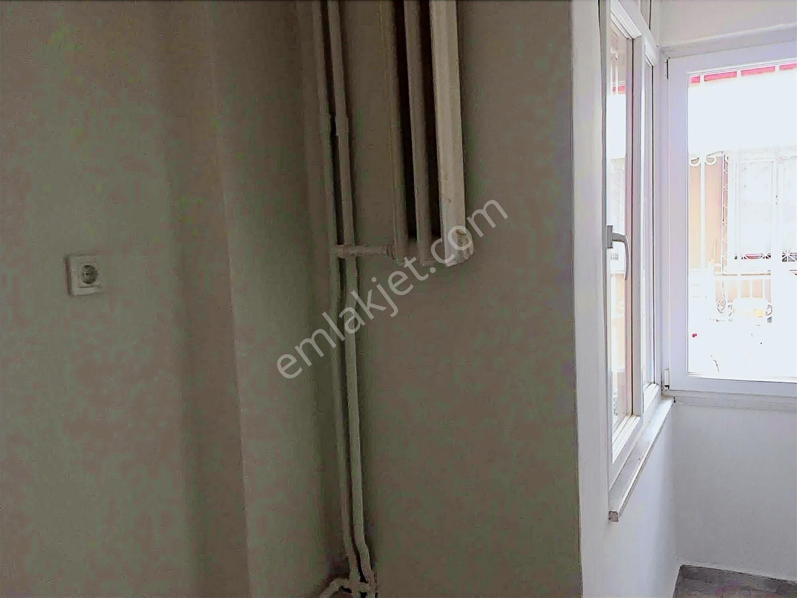 Ulus Gazete Muhabirleri Sitesi Satılık 2+1 / A2 Blok / D.2 Boş - Görsel 24