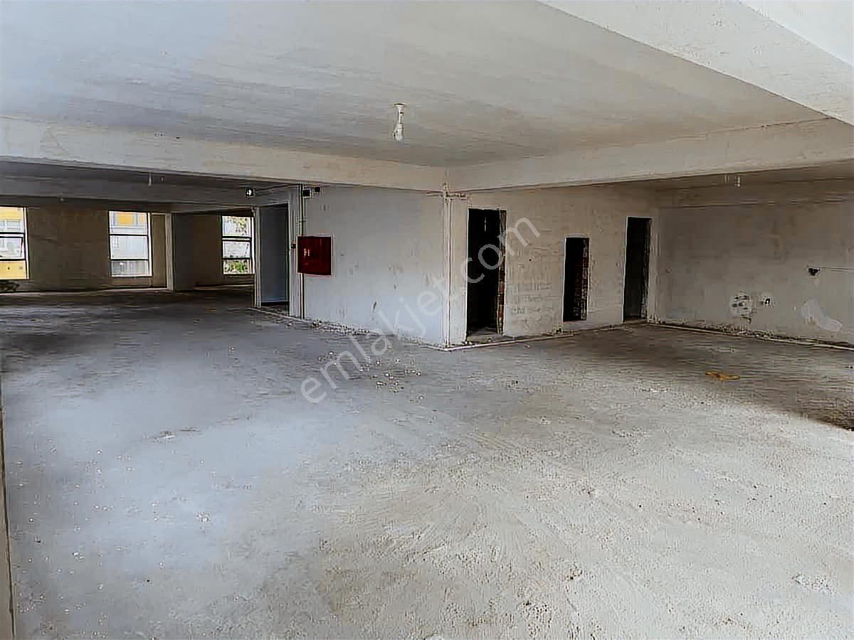 Ana Cadde Üstü Sıfır, Otoparklı Kiralık Katlar - Görsel 13