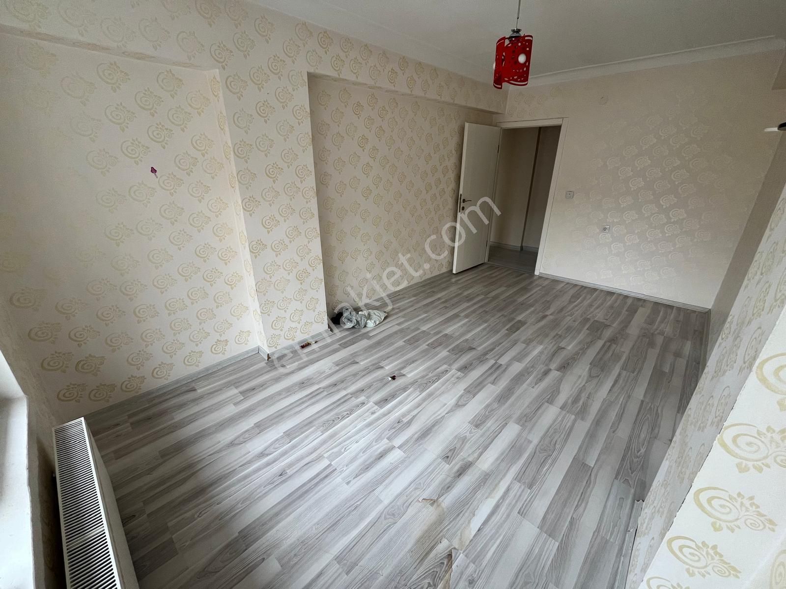 Osmangazi Mahallesi'nde Asansörlü Binada Yapılı 3+1 Daire! - Görsel 20