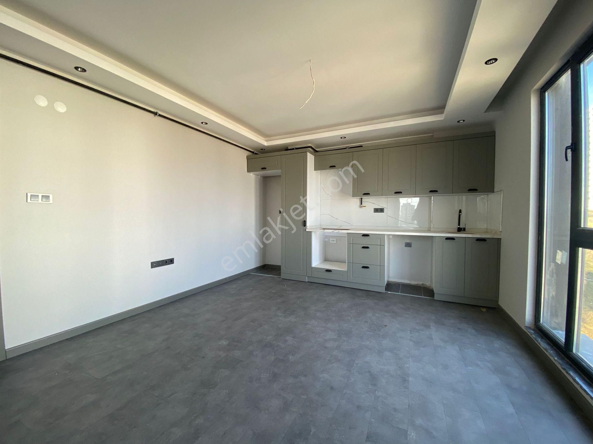 Truva/nazım Demirciden Satılık Deniz Manzaralı 1+1 - Görsel 19