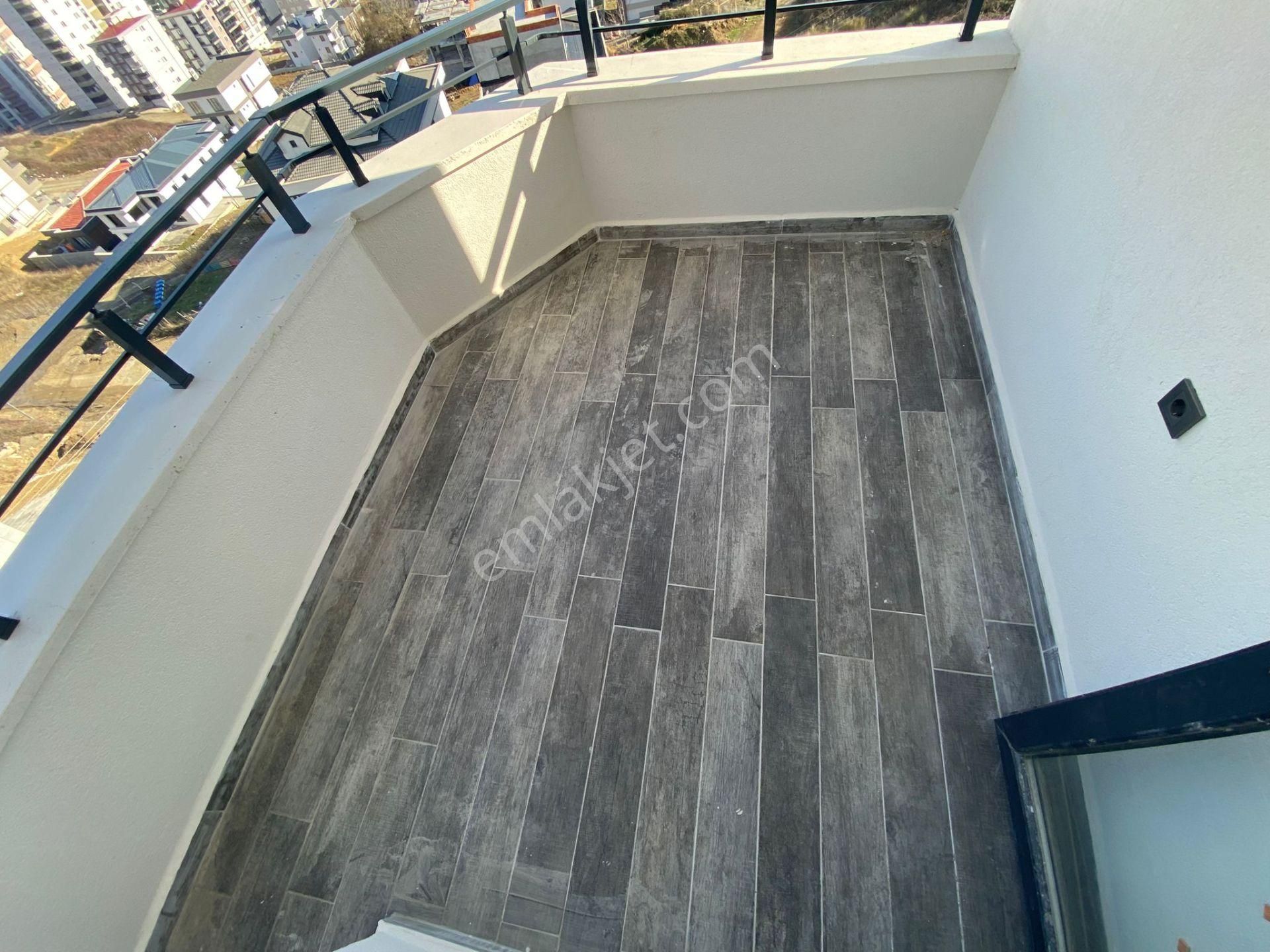 Truva/nazım Demirciden Satılık Deniz Manzaralı 1+1 - Görsel 6