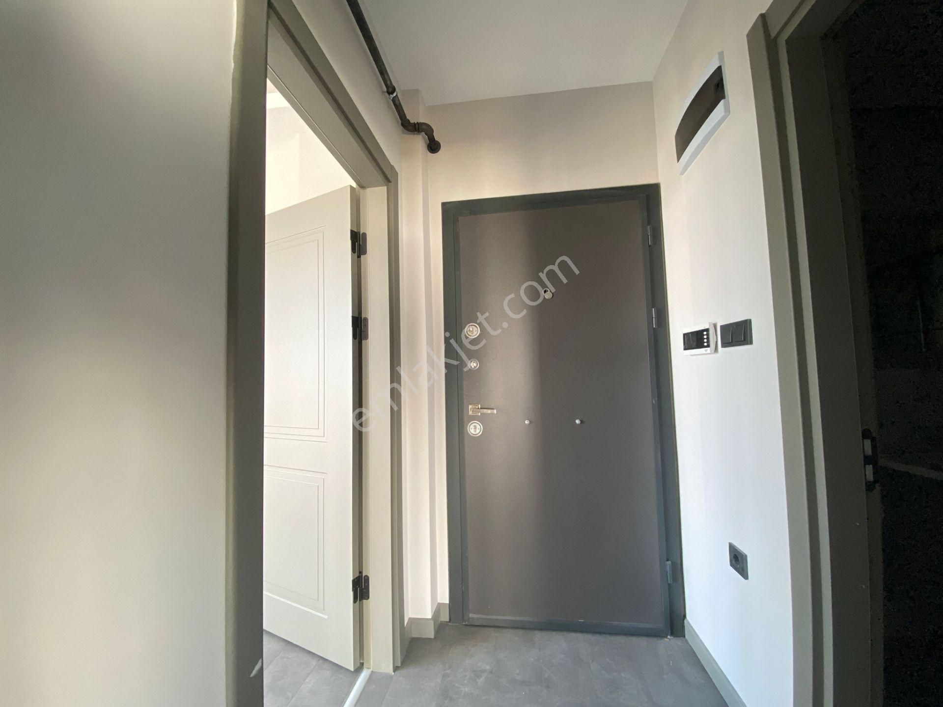 Truva/nazım Demirciden Satılık Deniz Manzaralı 1+1 - Görsel 24