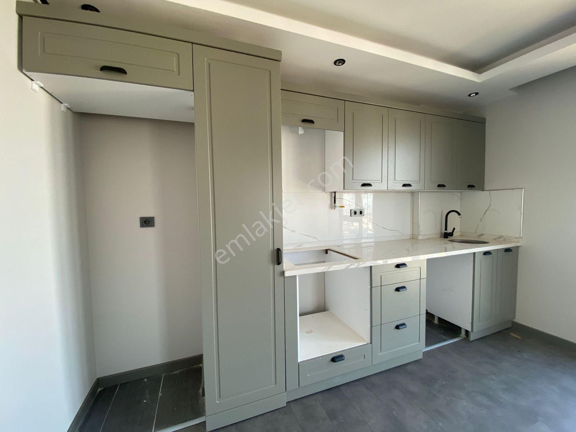 Truva/nazım Demirciden Satılık Deniz Manzaralı 1+1 - Görsel 17