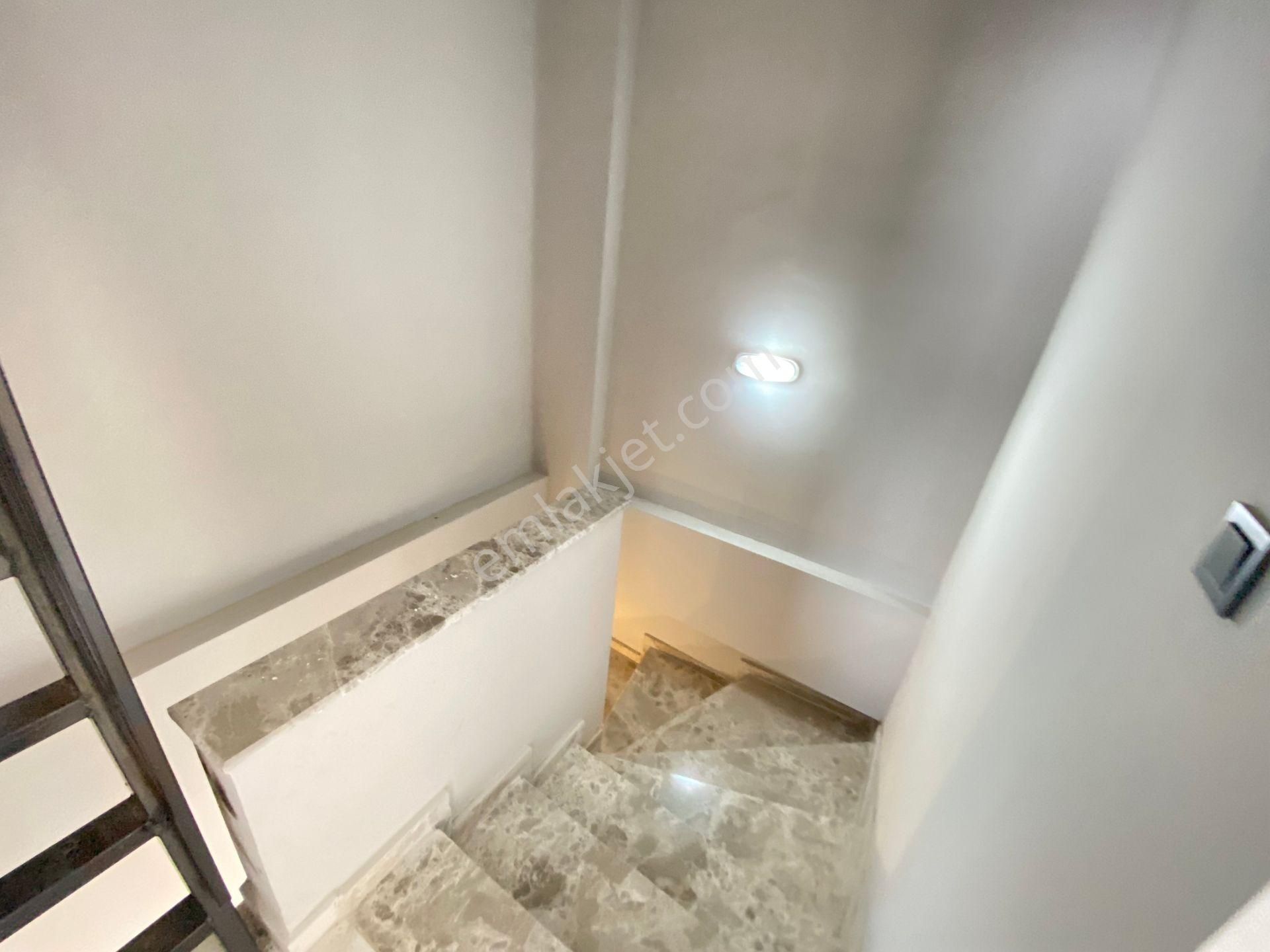 İzmir Seferihisar Doğanbey De Denize 400mt Bahçeli Satılık 4+1 Villa - Görsel 16