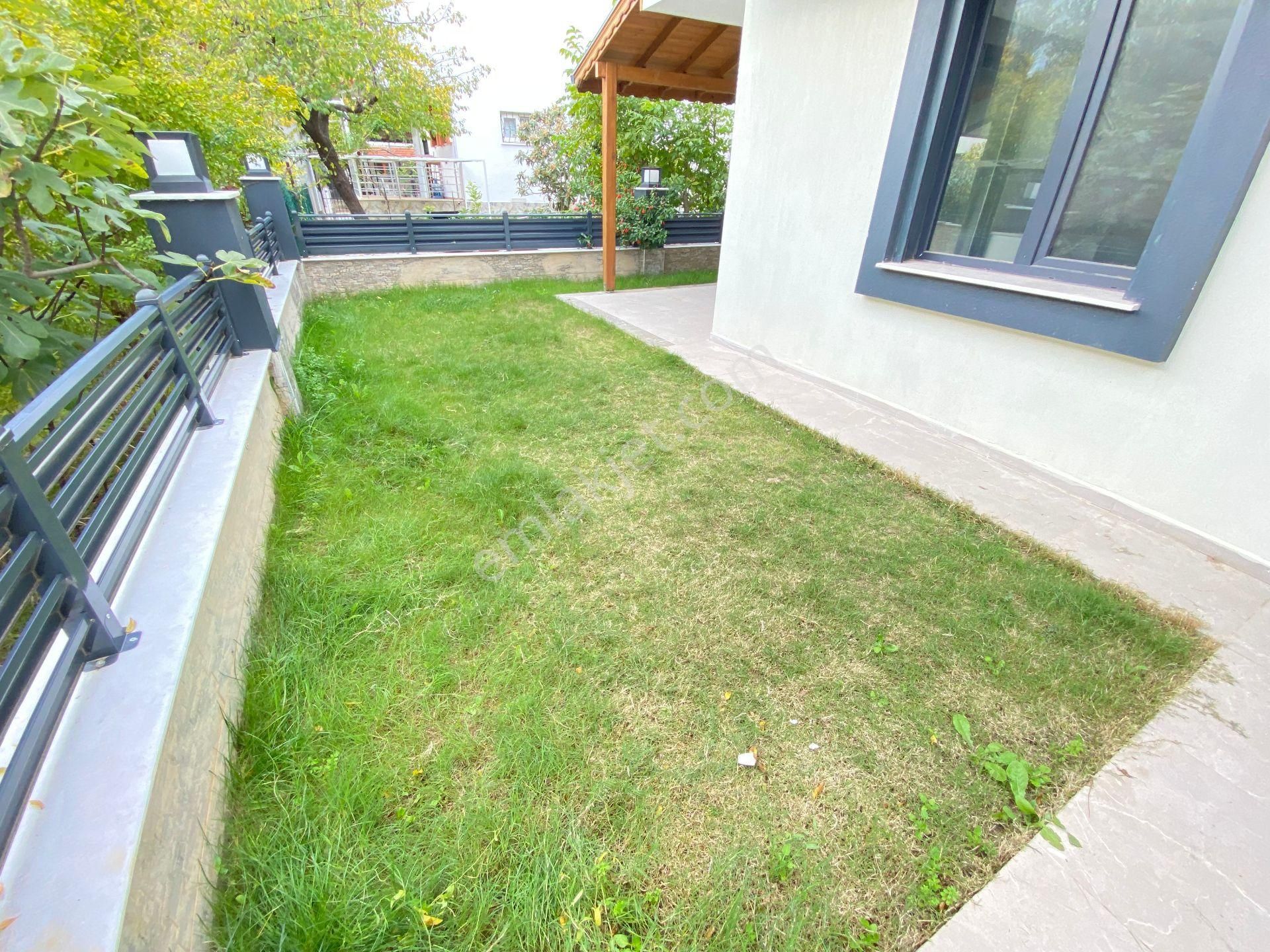 İzmir Seferihisar Doğanbey De Denize 400mt Bahçeli Satılık 4+1 Villa - Görsel 5