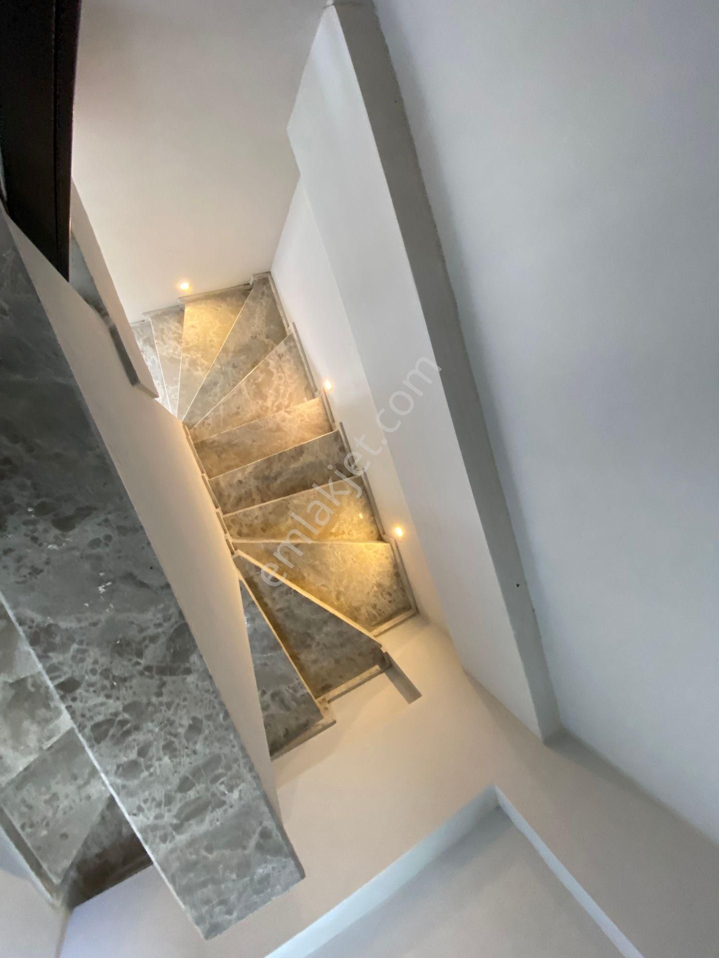 İzmir Seferihisar Doğanbey De Denize 400mt Bahçeli Satılık 4+1 Villa - Görsel 15