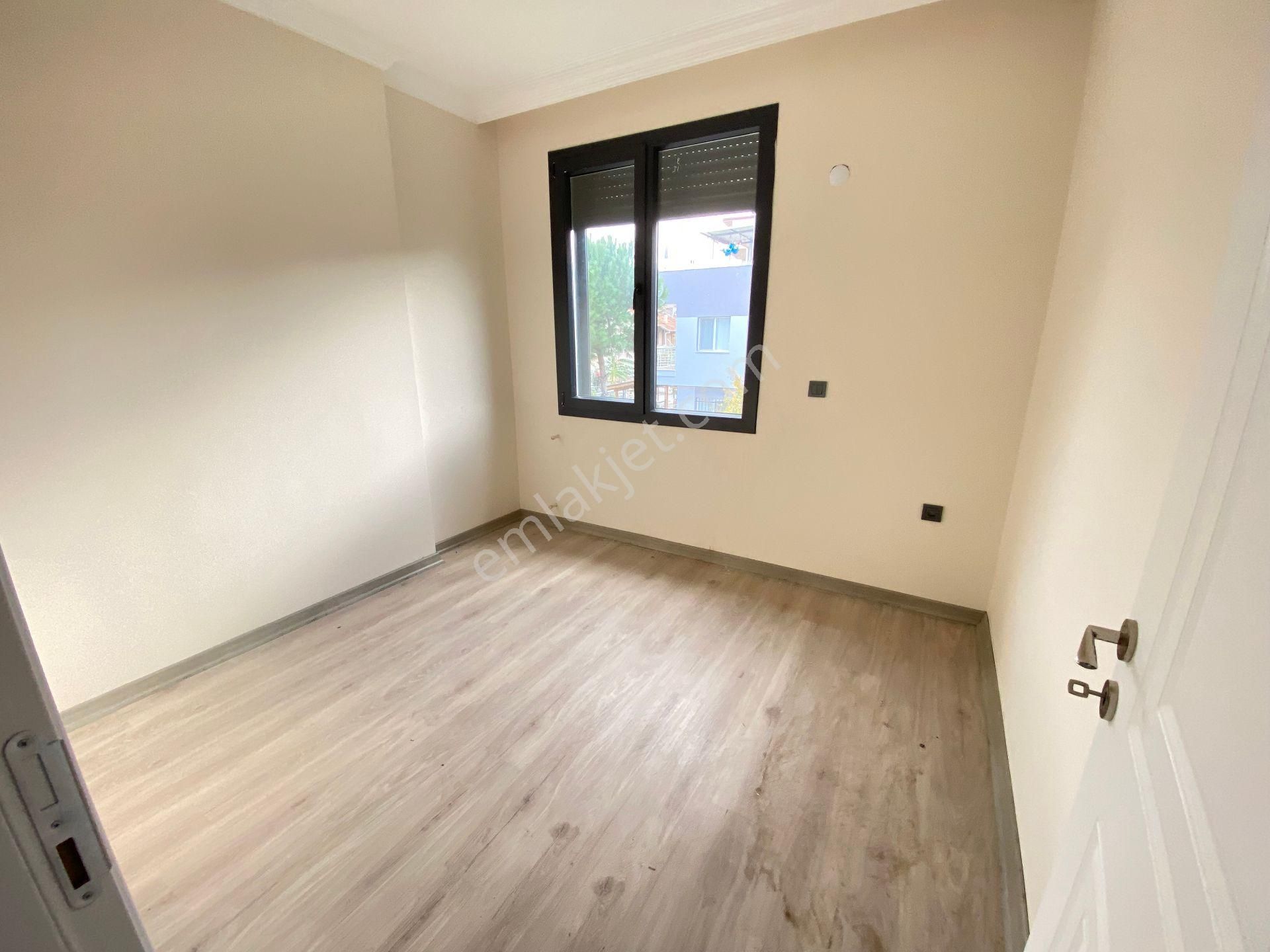 İzmir Seferihisar Doğanbey De Denize 400mt Bahçeli Satılık 4+1 Villa - Görsel 22