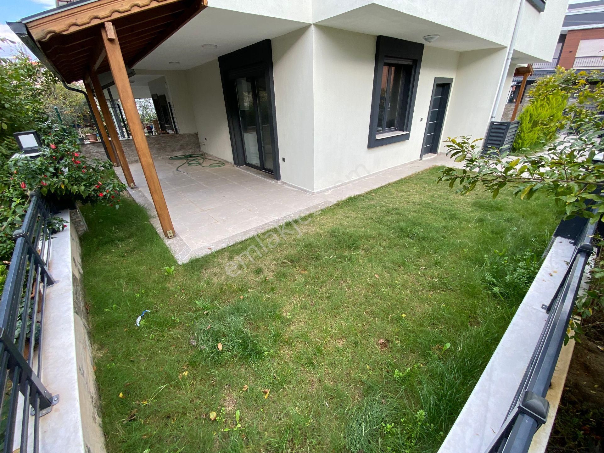 İzmir Seferihisar Doğanbey De Denize 400mt Bahçeli Satılık 4+1 Villa - Görsel 2